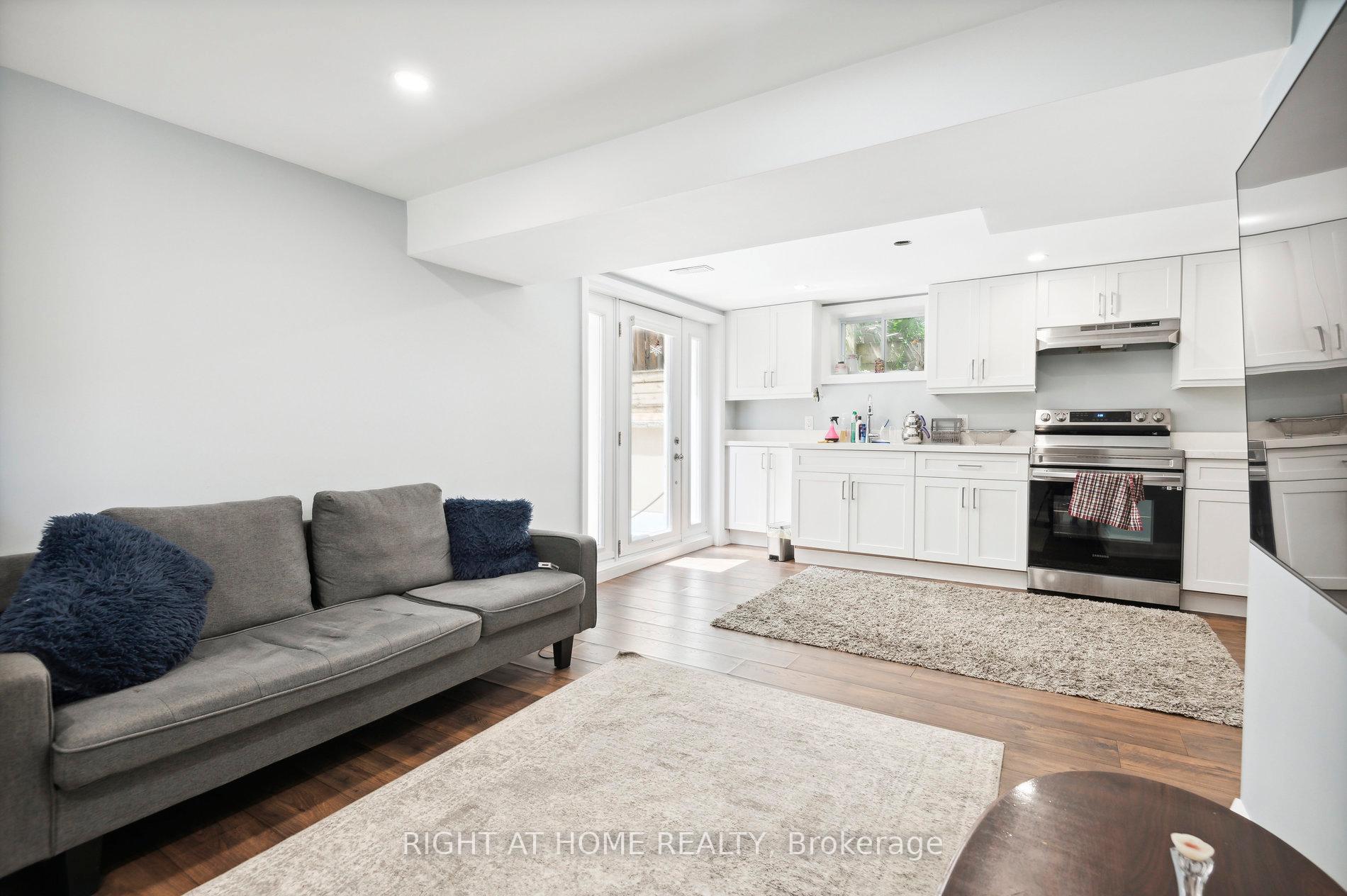 Photo 27 of 74 Westhead Road, Etobicoke, Alderwood — HOMEH