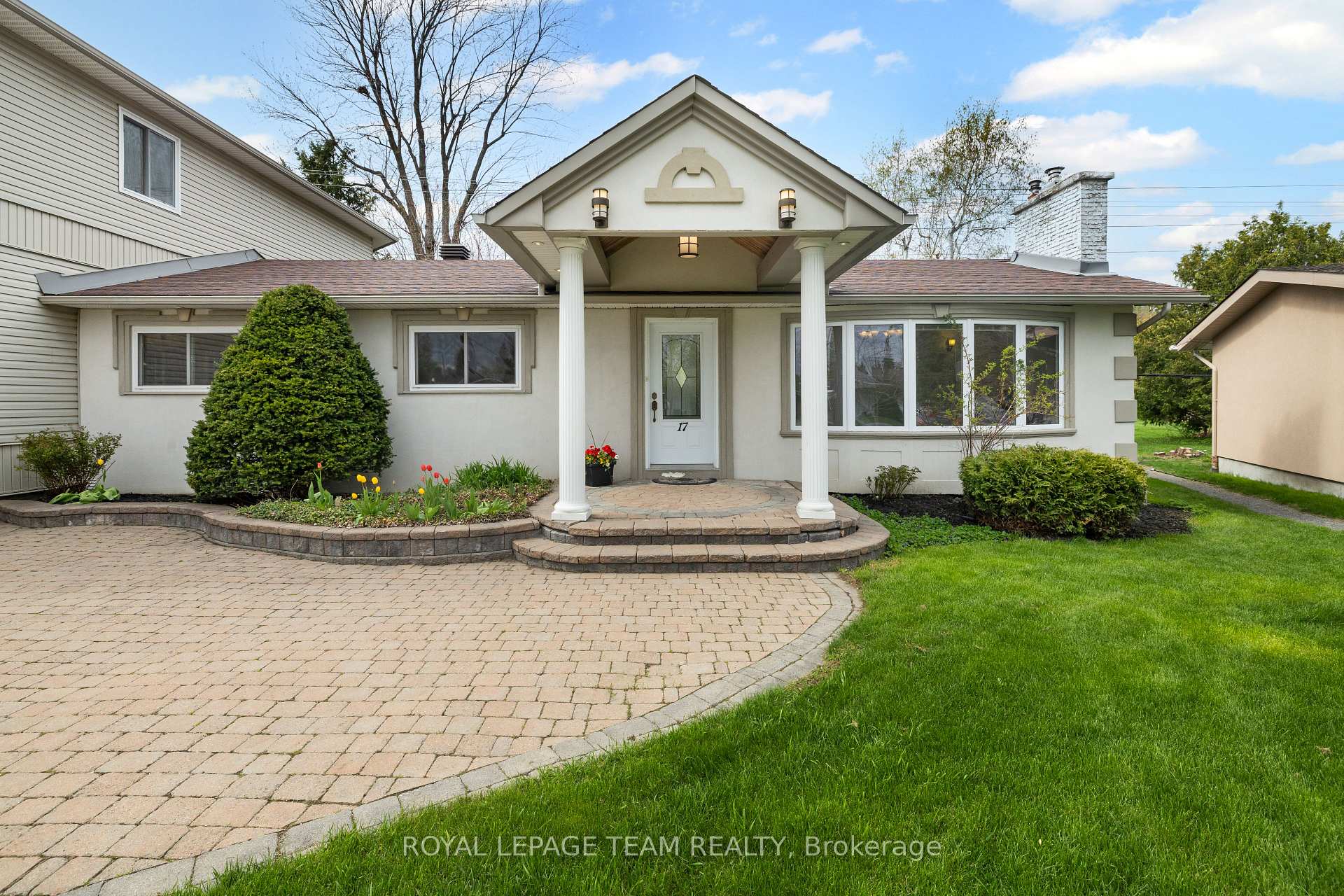 Photo 4 of 17 Cherrywood Drive, Ottawa, Arbeatha Park — HOMEH