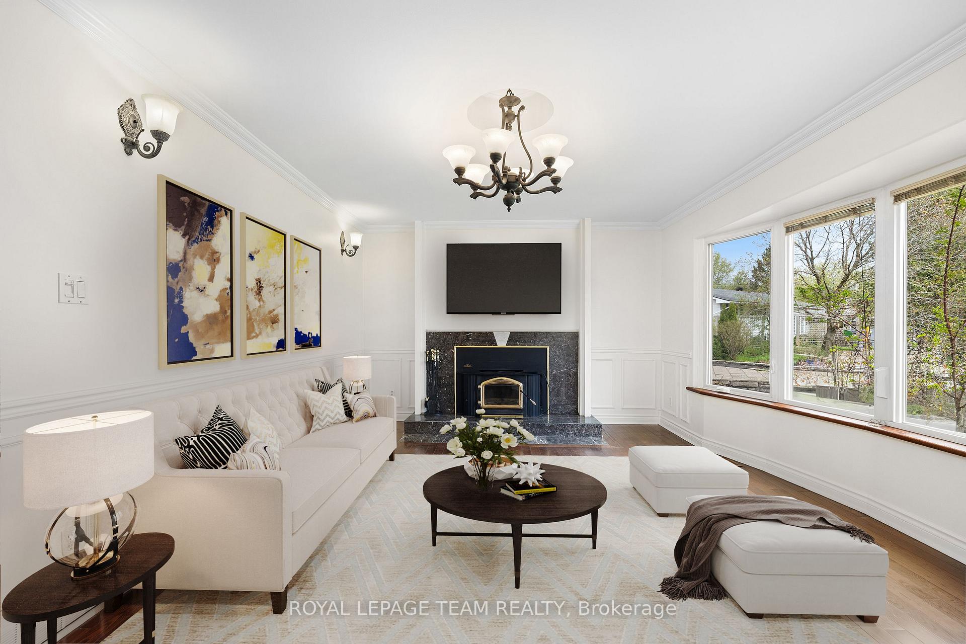 Photo 9 of 17 Cherrywood Drive, Ottawa, Arbeatha Park — HOMEH