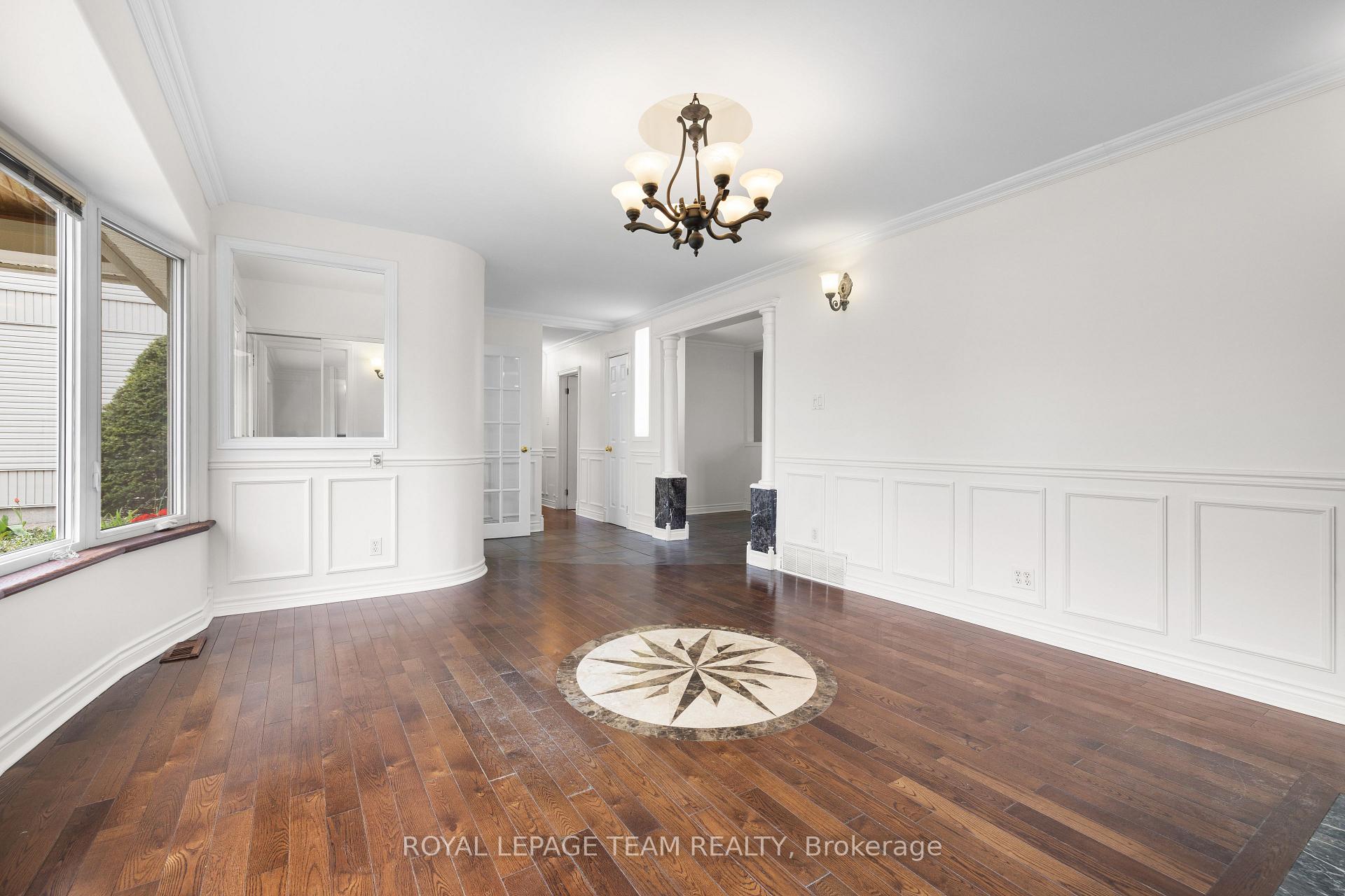 Photo 7 of 17 Cherrywood Drive, Ottawa, Arbeatha Park — HOMEH