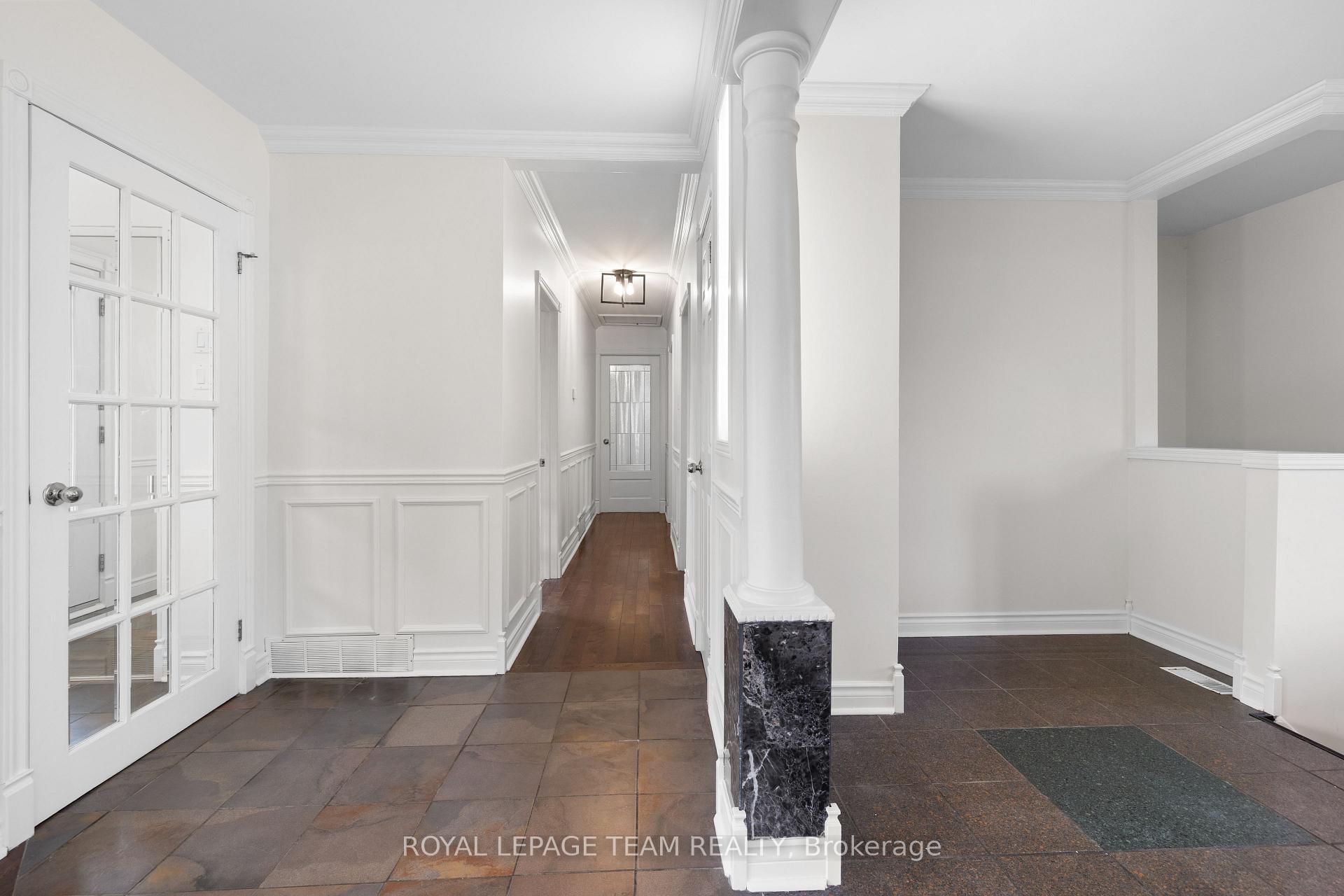 Photo 15 of 17 Cherrywood Drive, Ottawa, Arbeatha Park — HOMEH