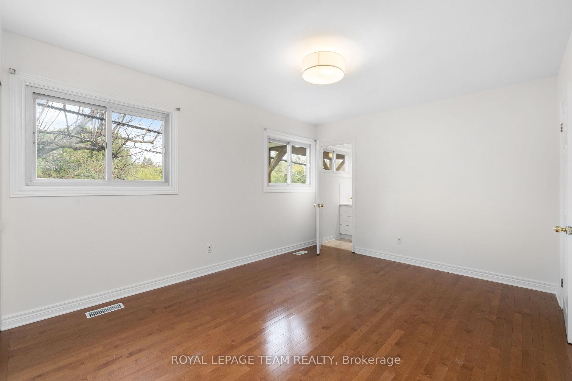 Photo 17 of 17 Cherrywood Drive, Ottawa, Arbeatha Park — HOMEH