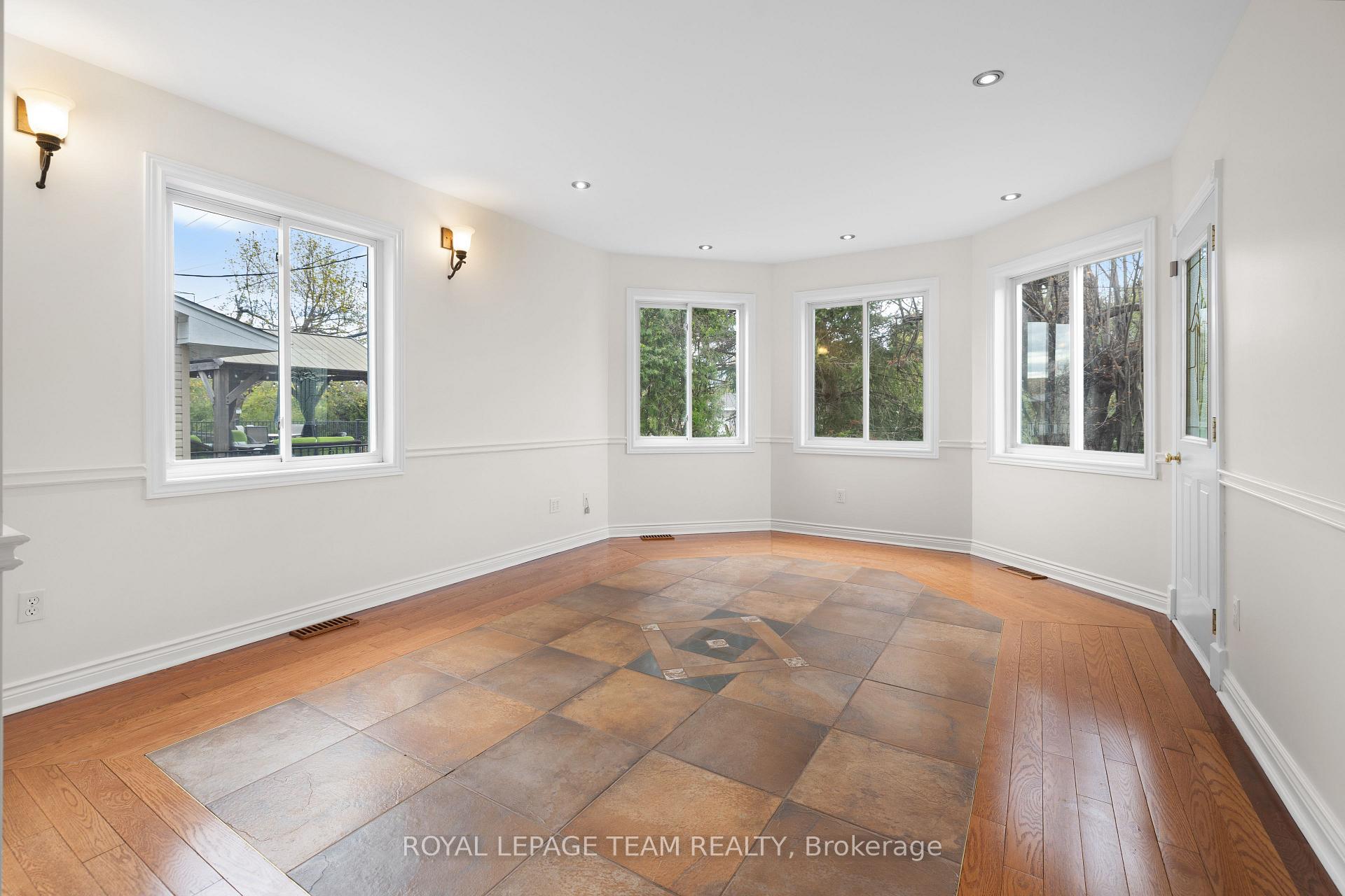 Photo 26 of 17 Cherrywood Drive, Ottawa, Arbeatha Park — HOMEH
