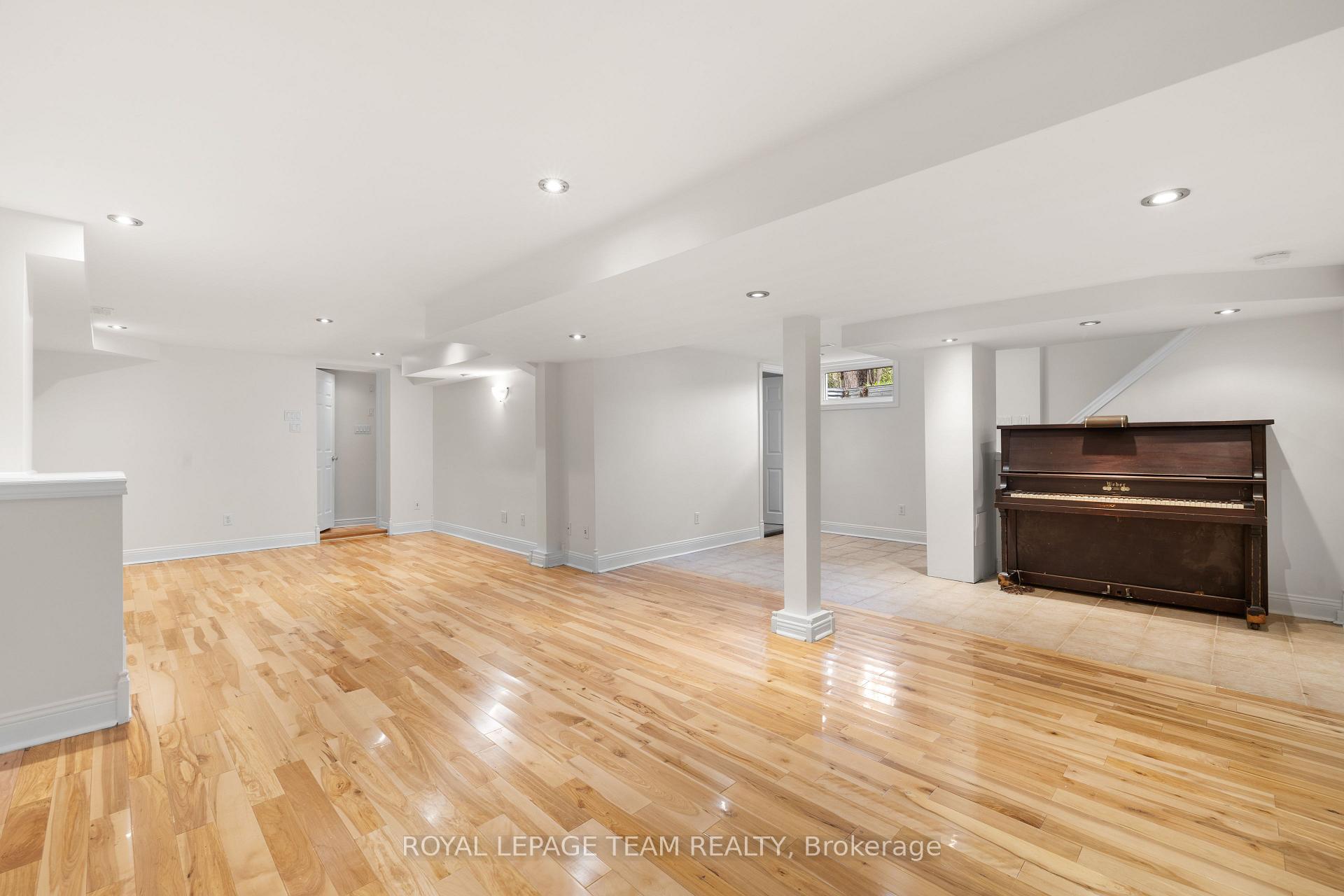 Photo 33 of 17 Cherrywood Drive, Ottawa, Arbeatha Park — HOMEH