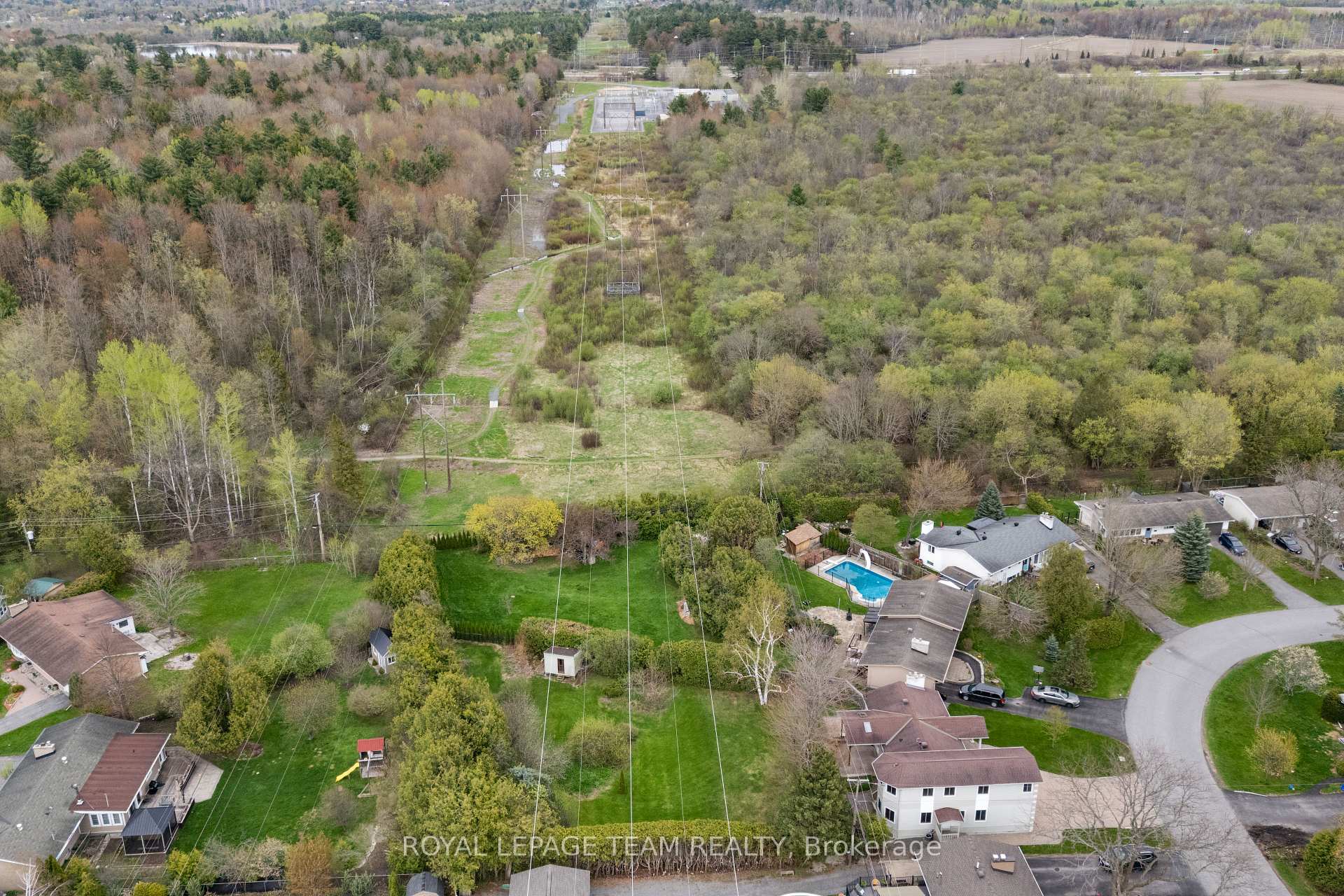 Photo 48 of 17 Cherrywood Drive, Ottawa, Arbeatha Park — HOMEH