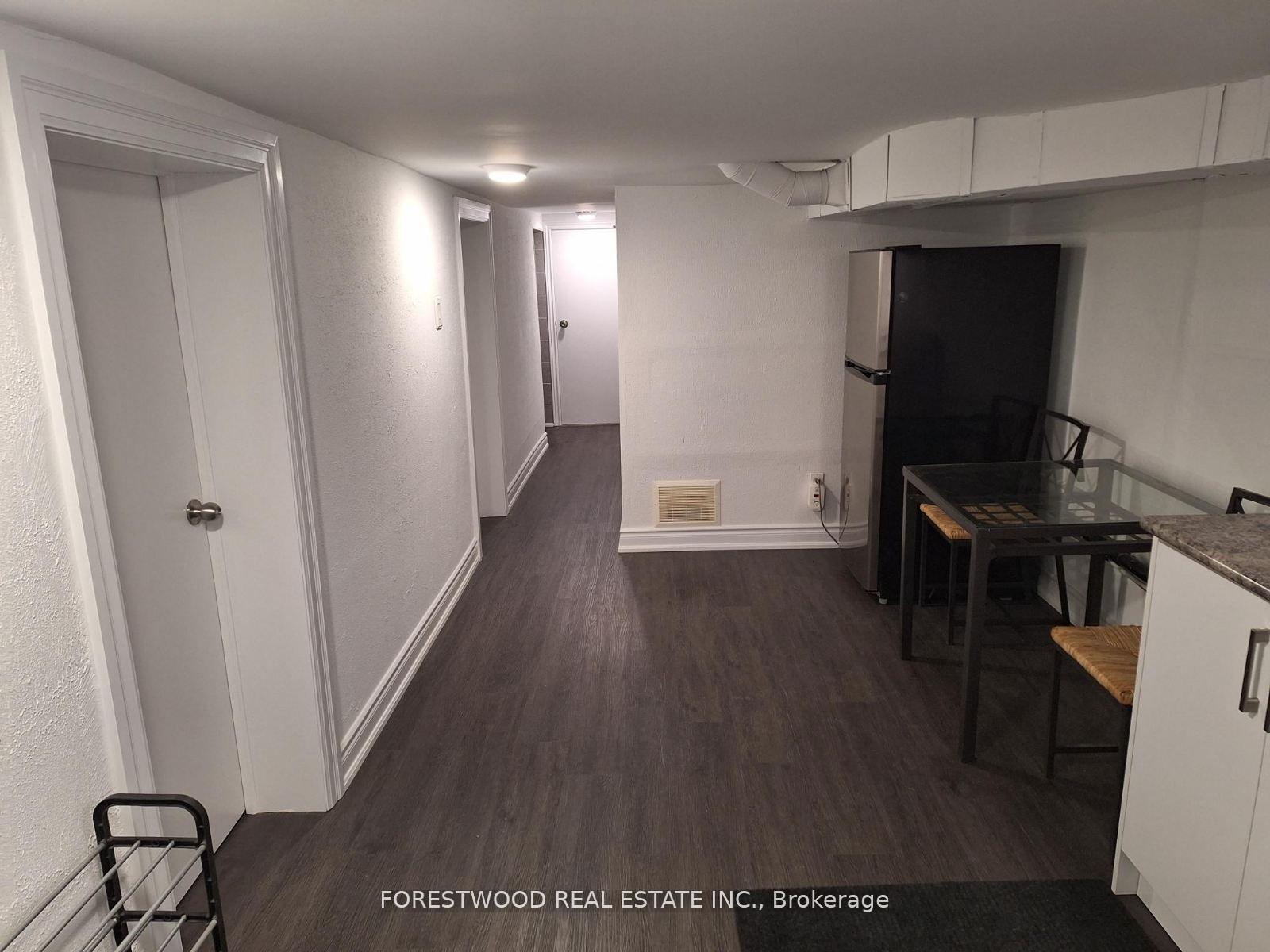 Photo 23 of 26 Thirty Eighth Street, Etobicoke, Long Branch — HOMEH