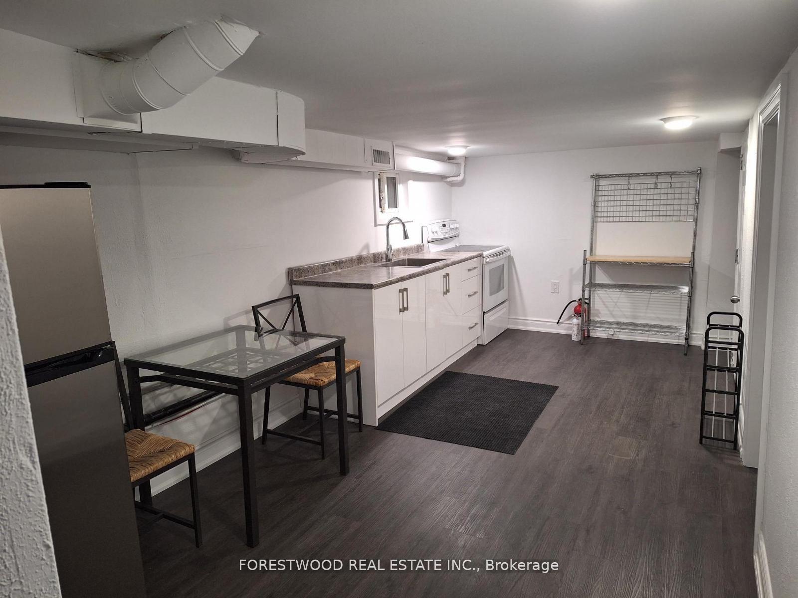 Photo 24 of 26 Thirty Eighth Street, Etobicoke, Long Branch — HOMEH