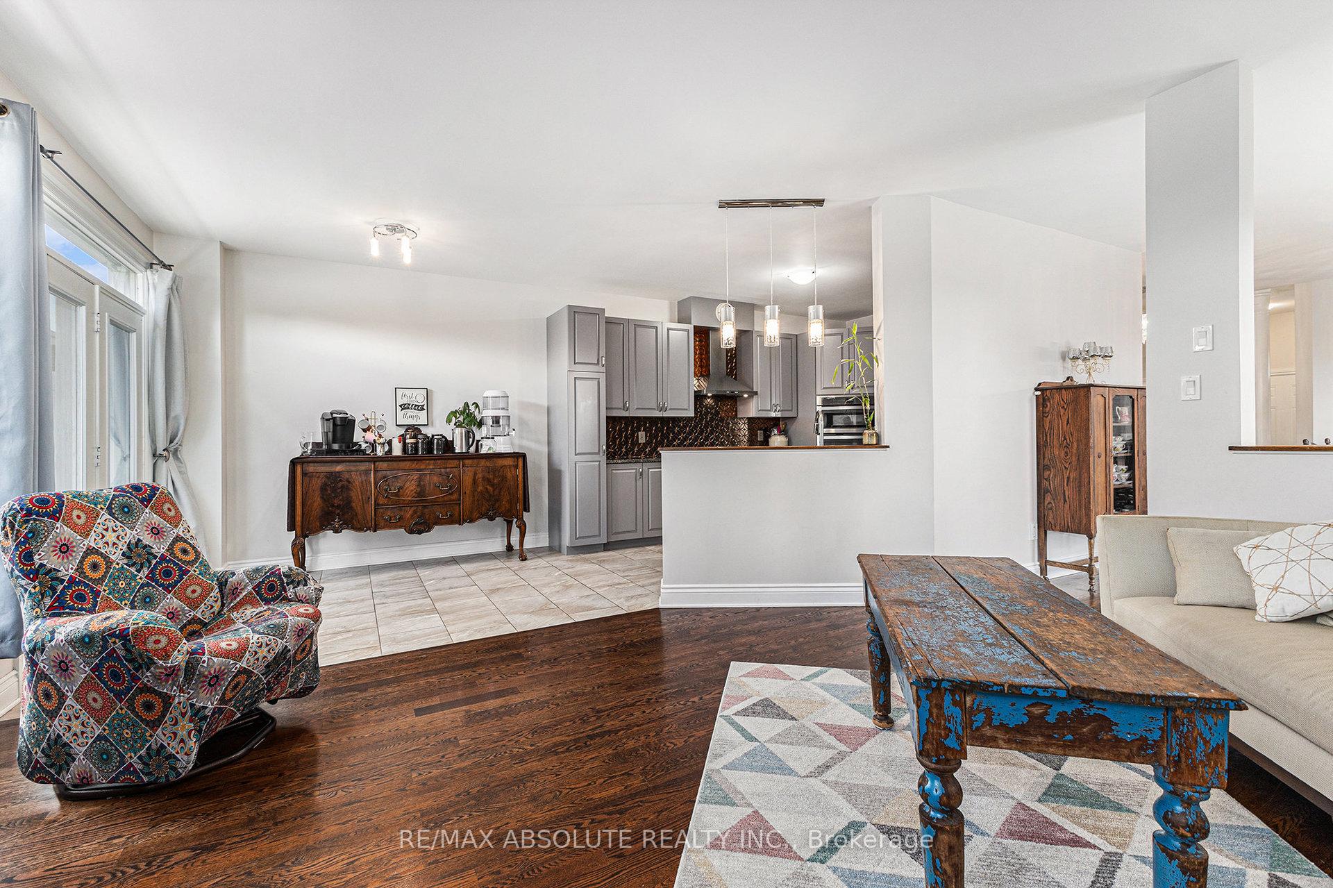 Photo 8 of 152 Desmond Trudeau Drive, Arnprior — HOMEH