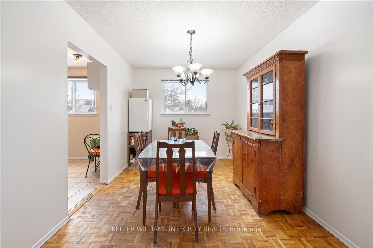 Photo 7 of 43 Valewood Crescent, Ottawa, Blackburn Hamlet — HOMEH