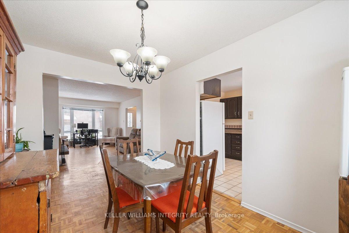 Photo 9 of 43 Valewood Crescent, Ottawa, Blackburn Hamlet — HOMEH