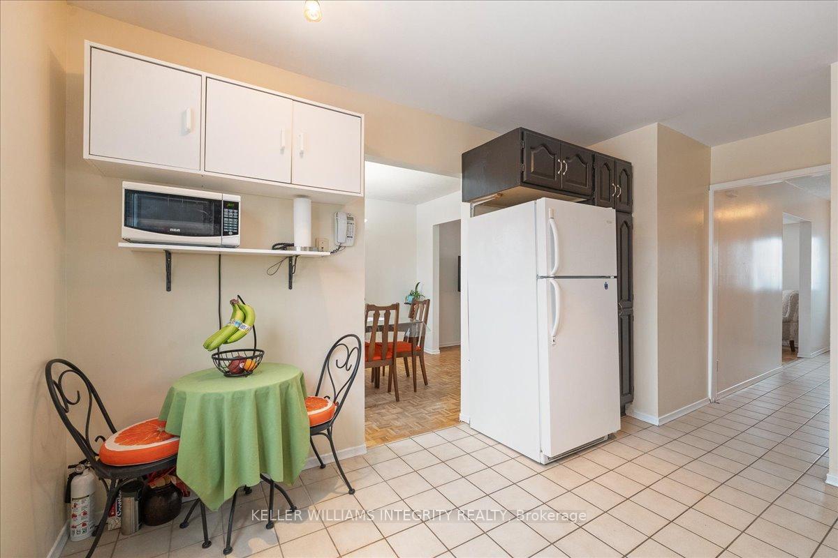 Photo 13 of 43 Valewood Crescent, Ottawa, Blackburn Hamlet — HOMEH