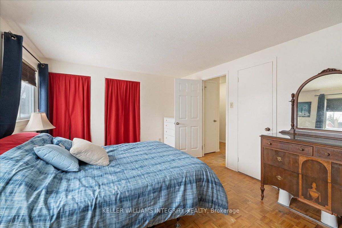 Photo 22 of 43 Valewood Crescent, Ottawa, Blackburn Hamlet — HOMEH