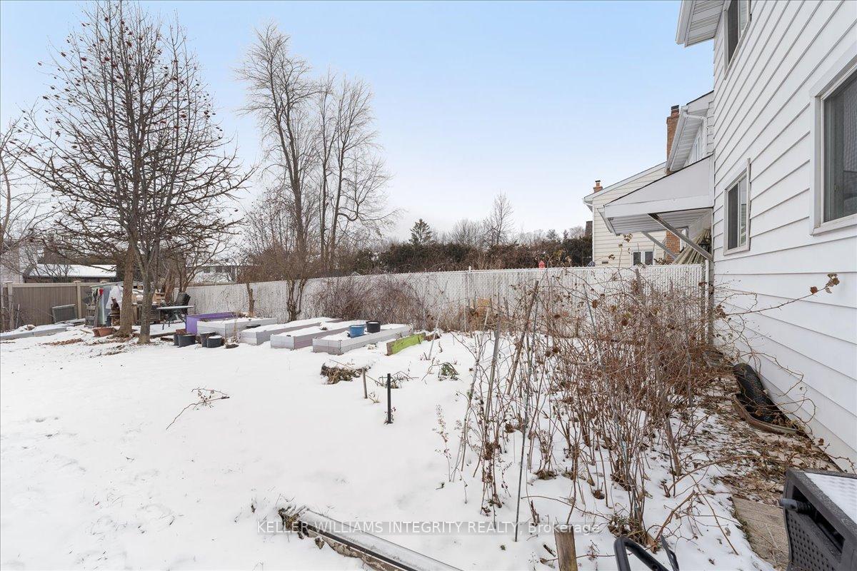 Photo 28 of 43 Valewood Crescent, Ottawa, Blackburn Hamlet — HOMEH