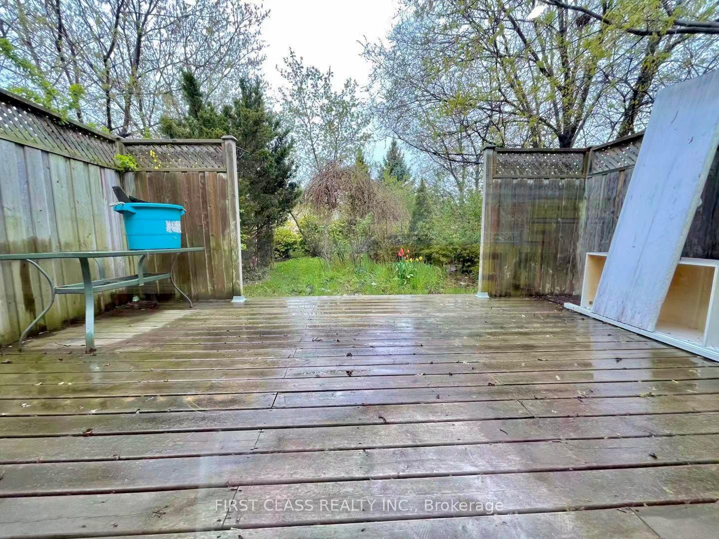Photo 11 of 76 Twenty Fourth Street, Etobicoke, New Toronto — HOMEH
