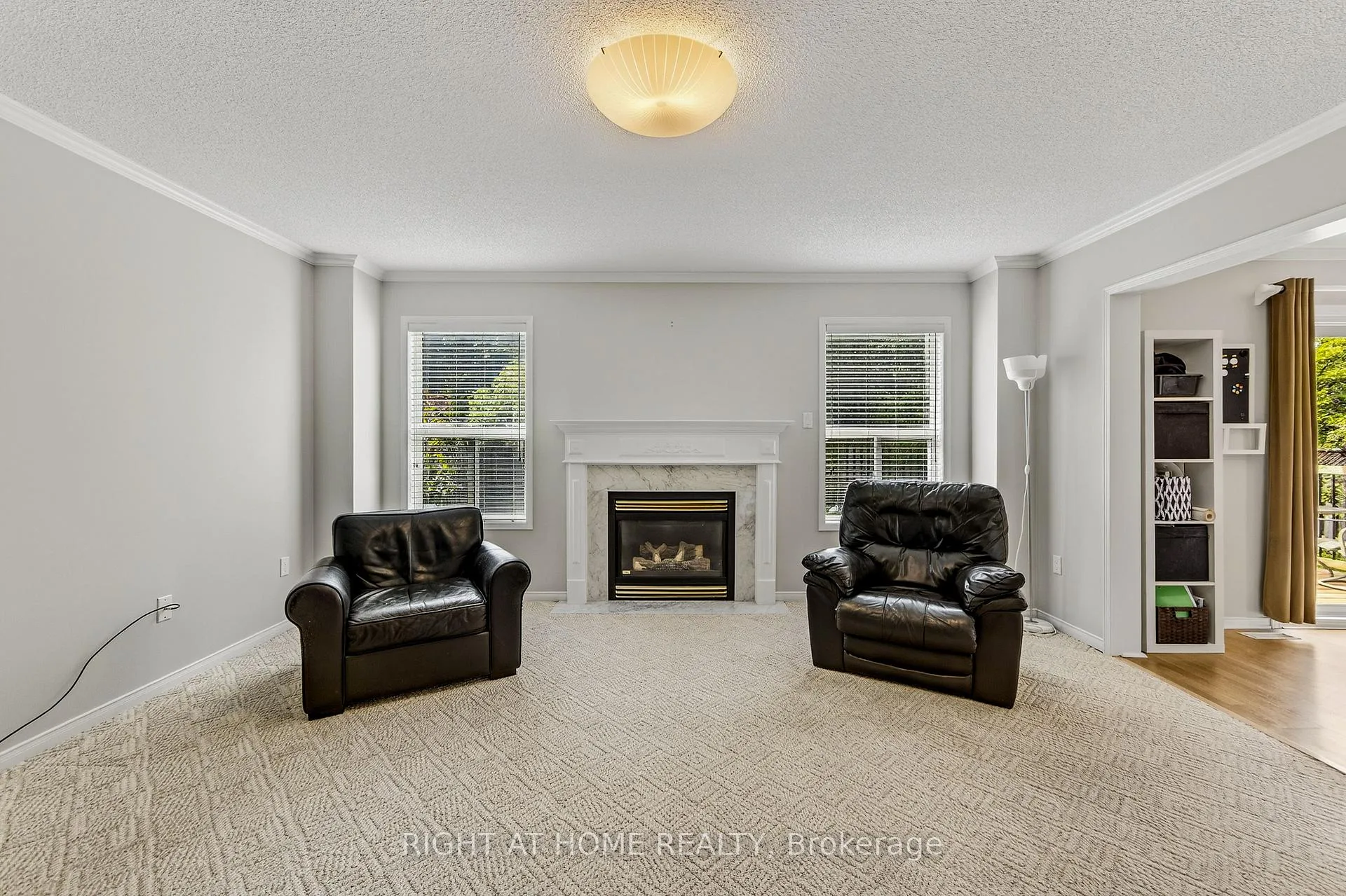 Photo 6 of 59 Kingsridge Road, Barrie, Bayshore — HOMEH
