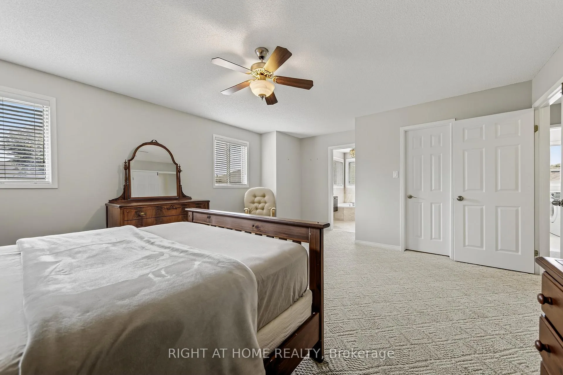 Photo 20 of 59 Kingsridge Road, Barrie, Bayshore — HOMEH