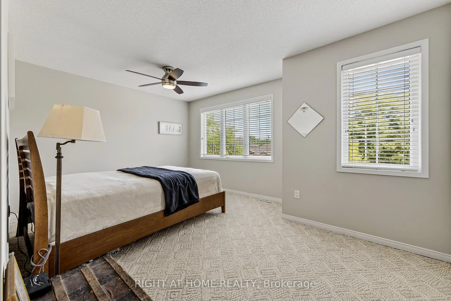 Photo 28 of 59 Kingsridge Road, Barrie, Bayshore — HOMEH