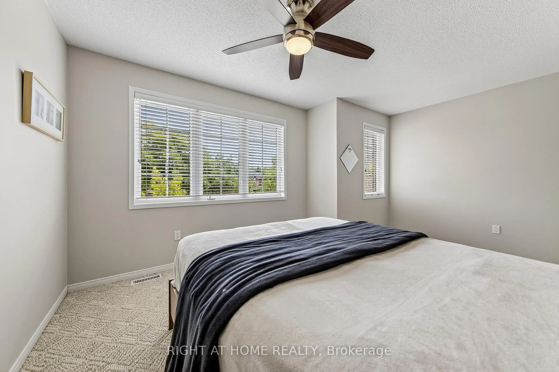 Photo 29 of 59 Kingsridge Road, Barrie, Bayshore — HOMEH
