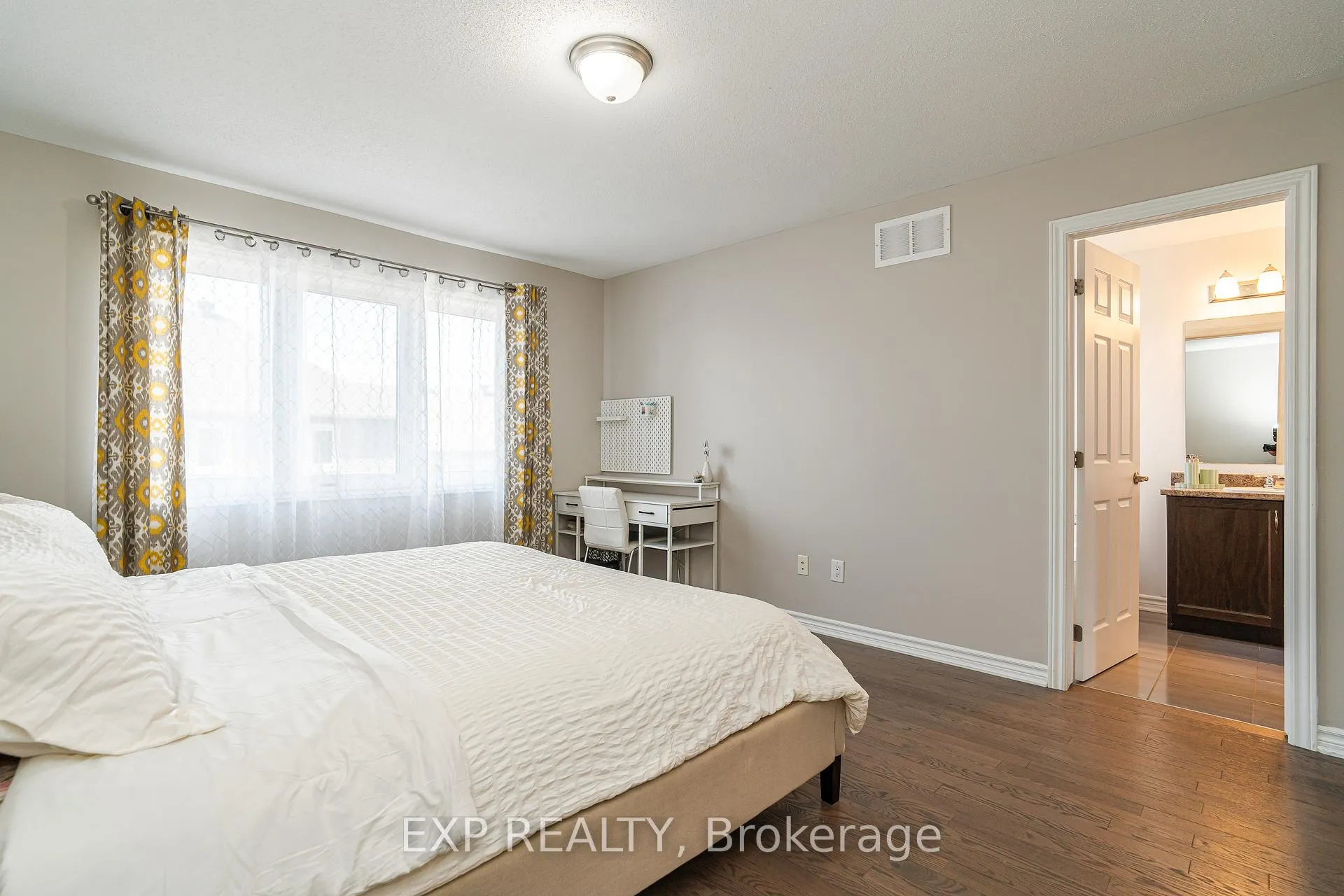 Photo 25 of 722 Devario Crescent, Ottawa, Barrhaven - Half Moon Bay — HOMEH