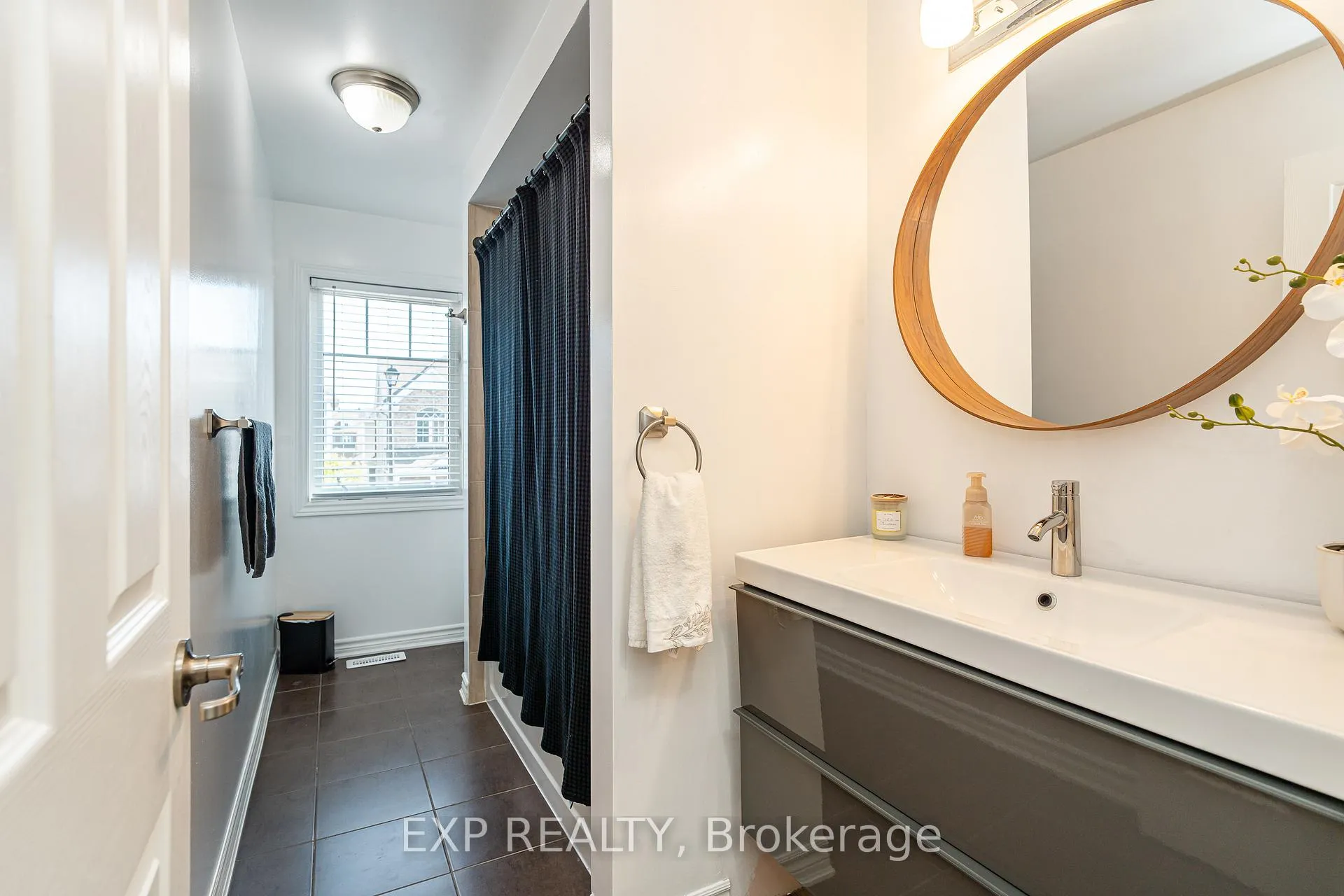 Photo 36 of 722 Devario Crescent, Ottawa, Barrhaven - Half Moon Bay — HOMEH