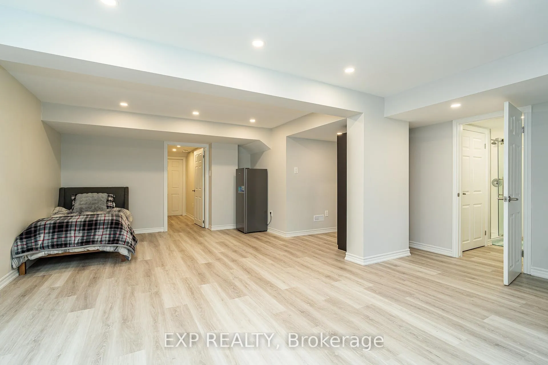 Photo 42 of 722 Devario Crescent, Ottawa, Barrhaven - Half Moon Bay — HOMEH