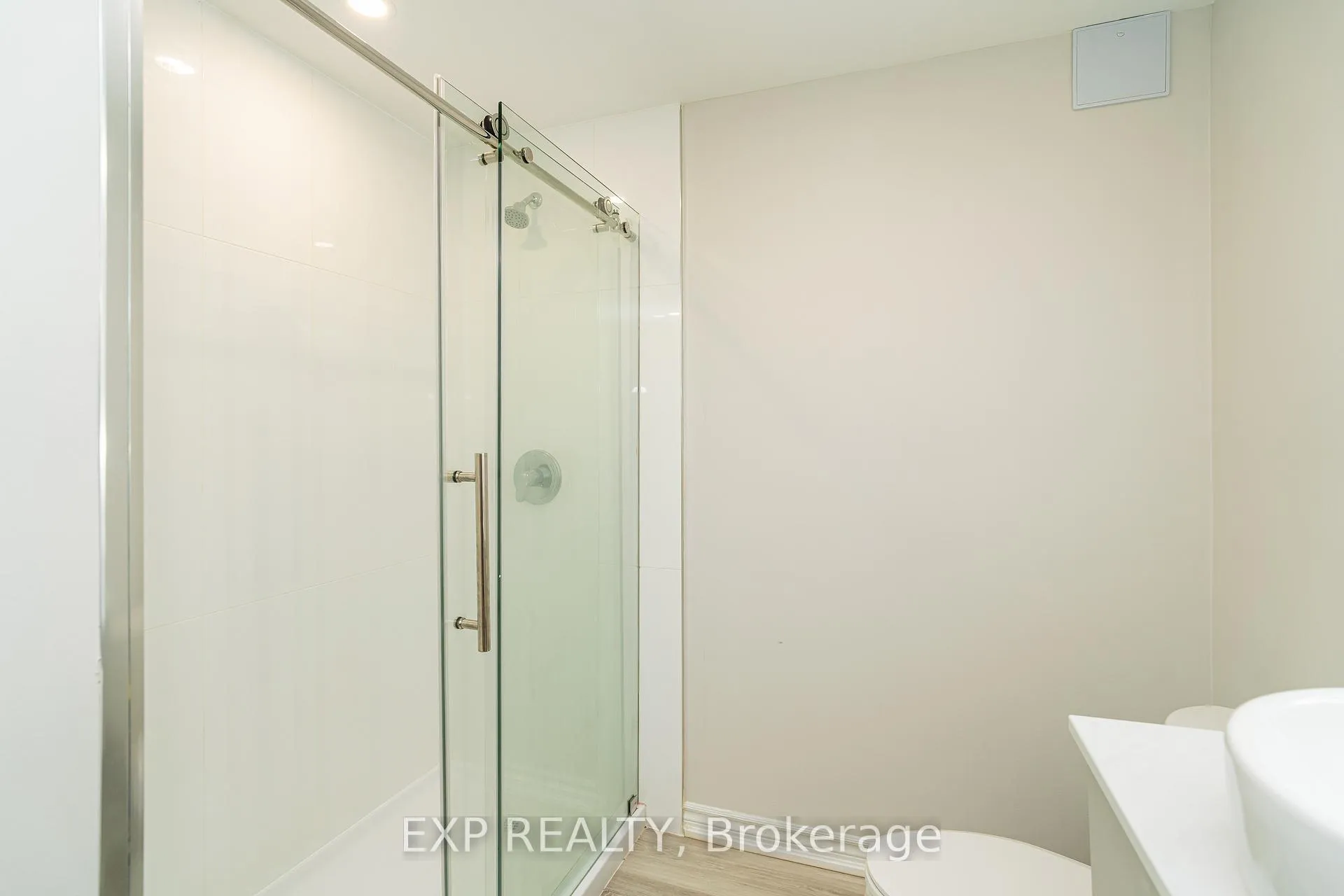 Photo 44 of 722 Devario Crescent, Ottawa, Barrhaven - Half Moon Bay — HOMEH