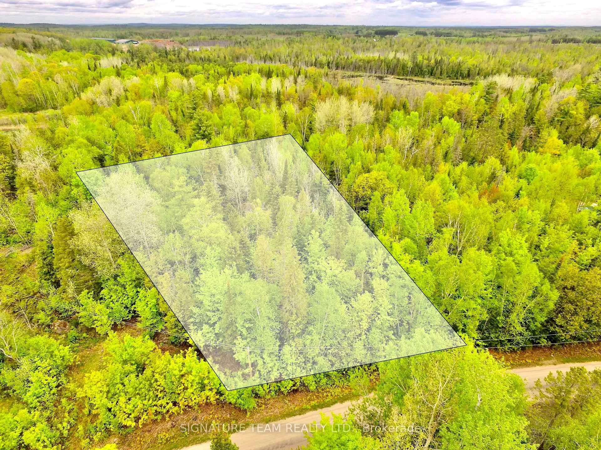 Photo 1 of 122 Western Drive, Bonnechere Valley, Eganville/Bonnechere Twp — HOMEH