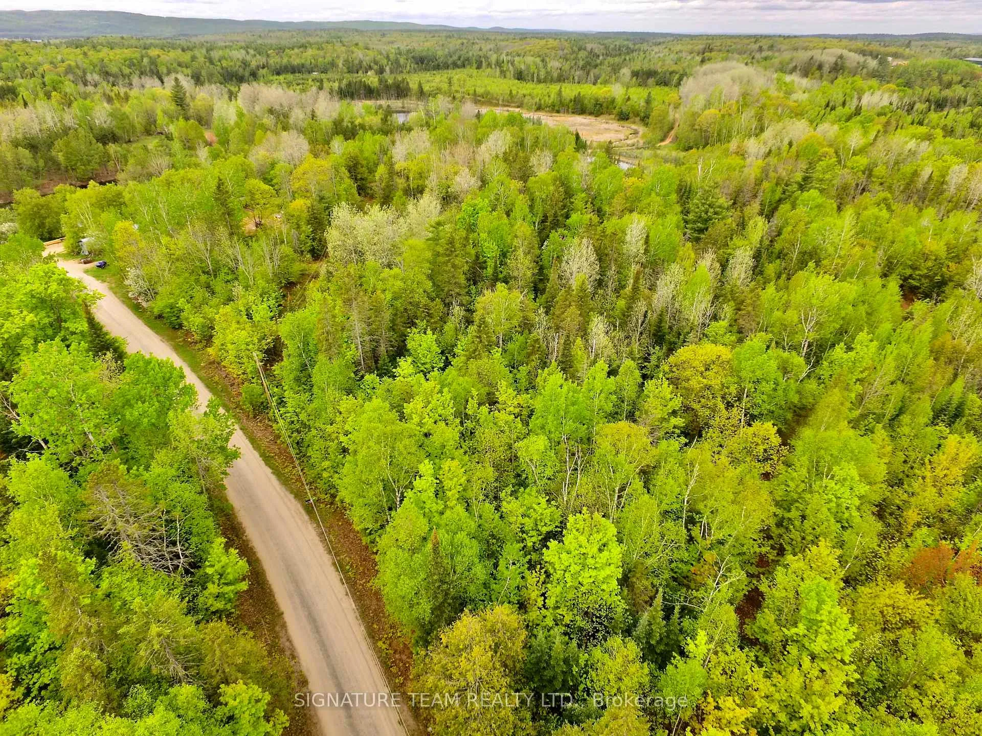 Photo 4 of 122 Western Drive, Bonnechere Valley, Eganville/Bonnechere Twp — HOMEH