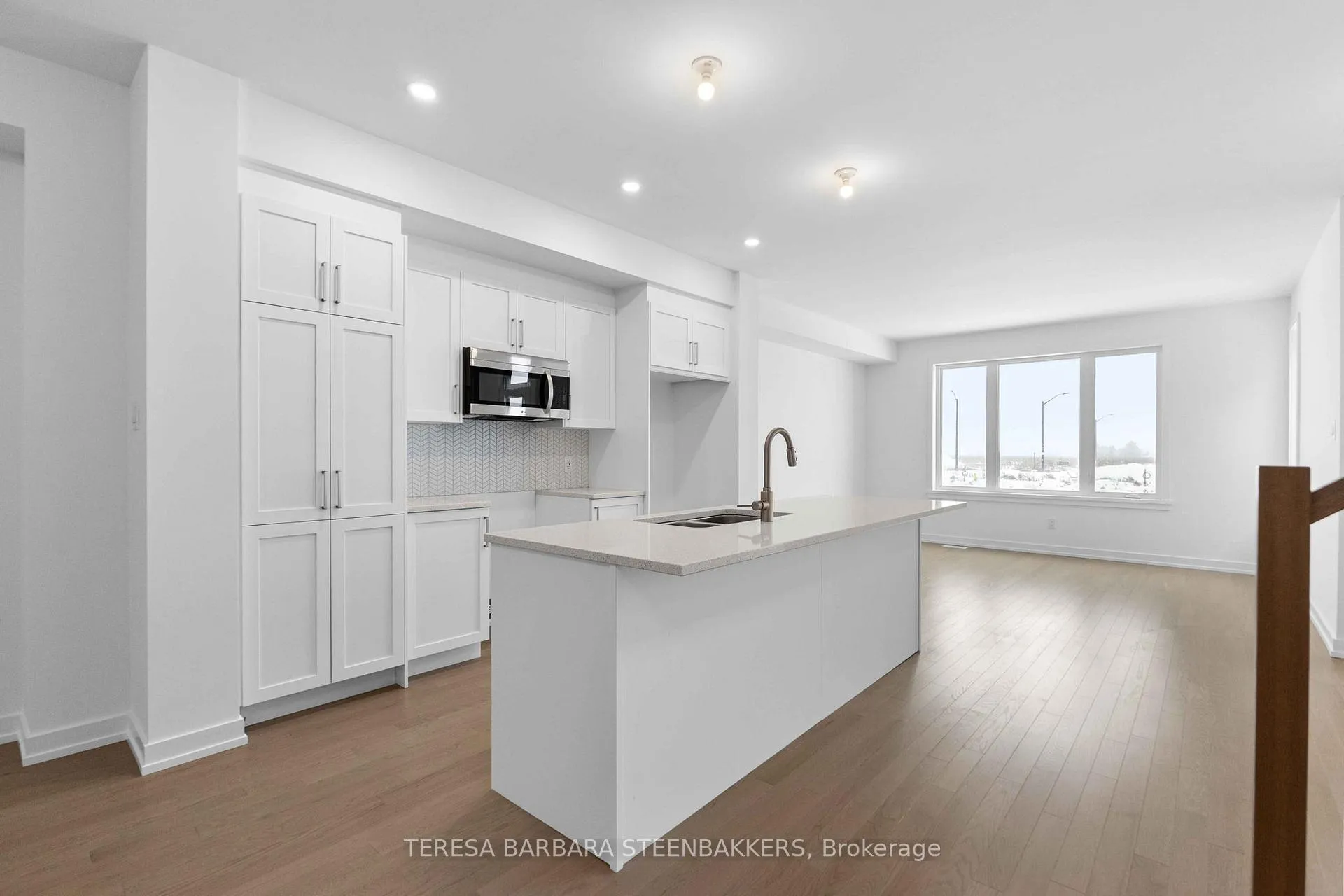 Photo 18 of 1063 Acoustic Way, Ottawa, Riverside South/Gloucester Glen — HOMEH