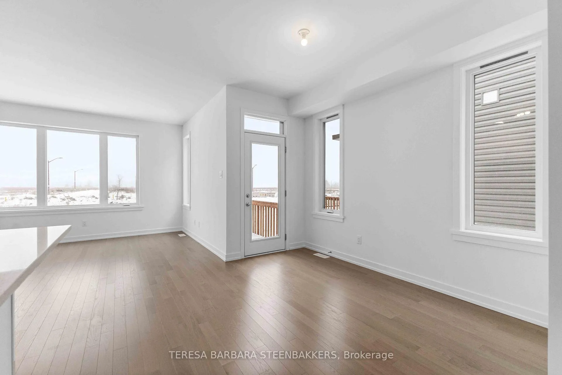 Photo 25 of 1063 Acoustic Way, Ottawa, Riverside South/Gloucester Glen — HOMEH