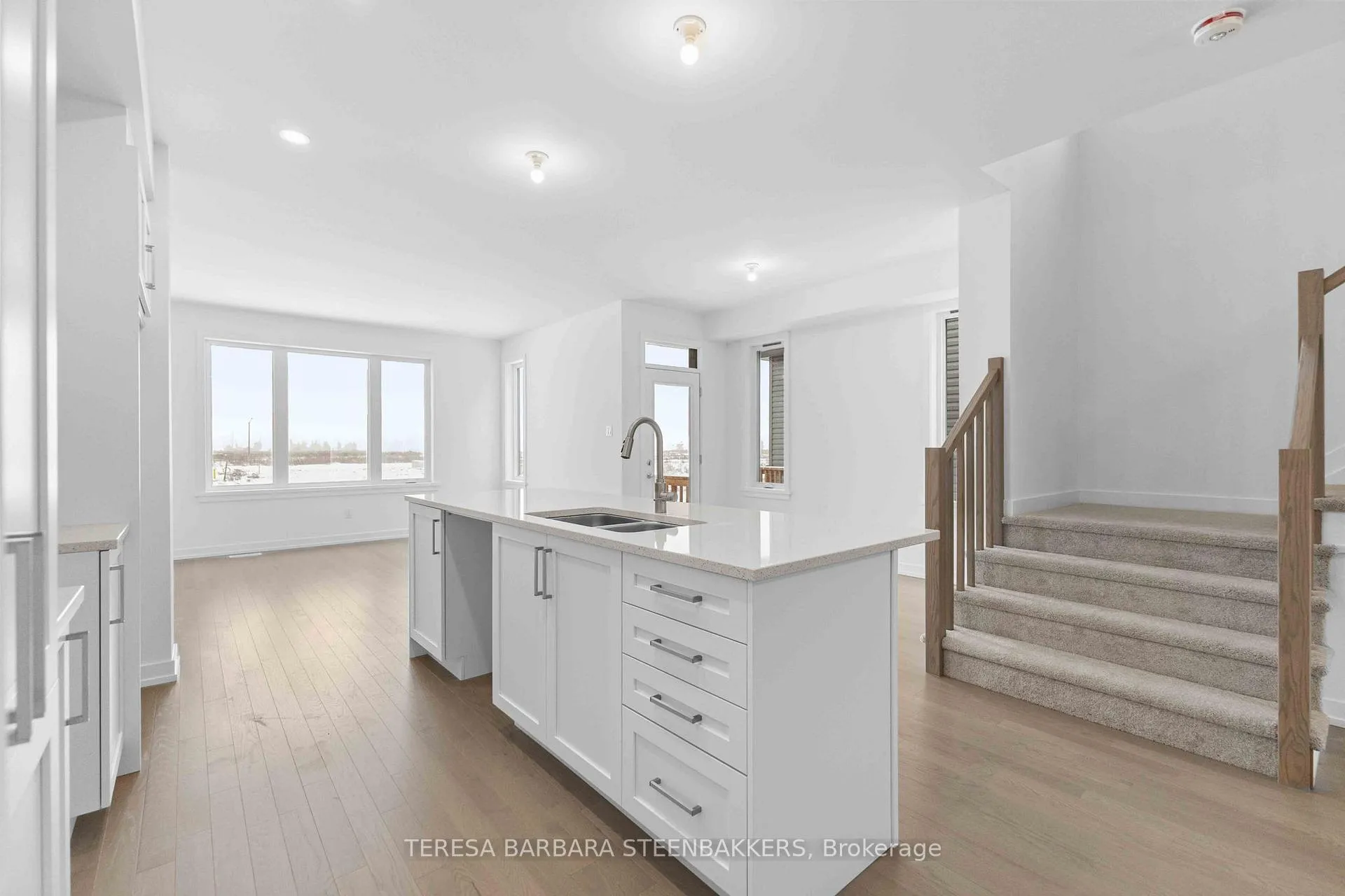 Photo 31 of 1063 Acoustic Way, Ottawa, Riverside South/Gloucester Glen — HOMEH
