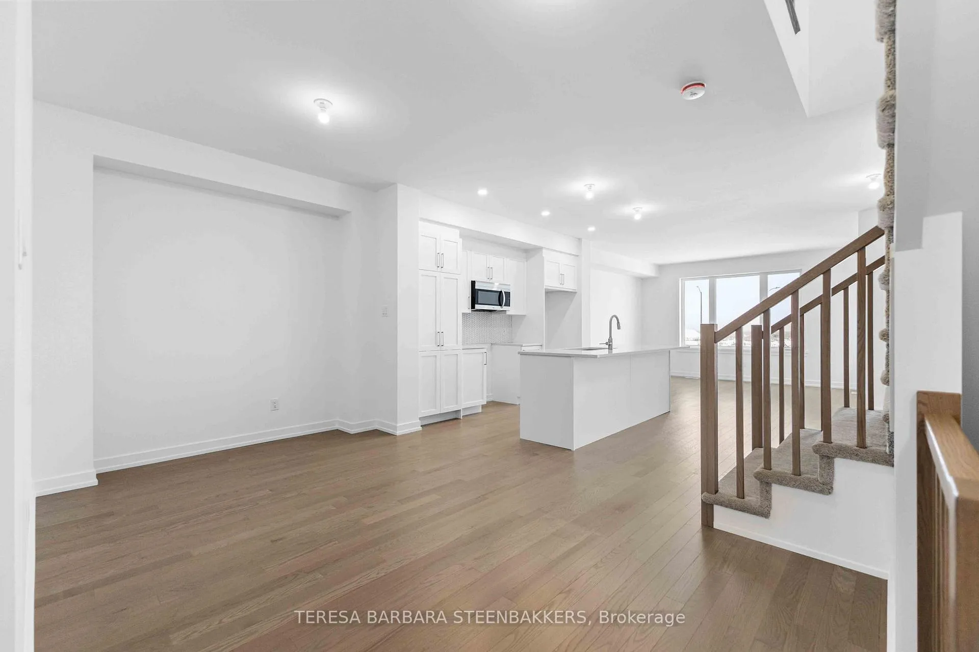 Photo 33 of 1063 Acoustic Way, Ottawa, Riverside South/Gloucester Glen — HOMEH