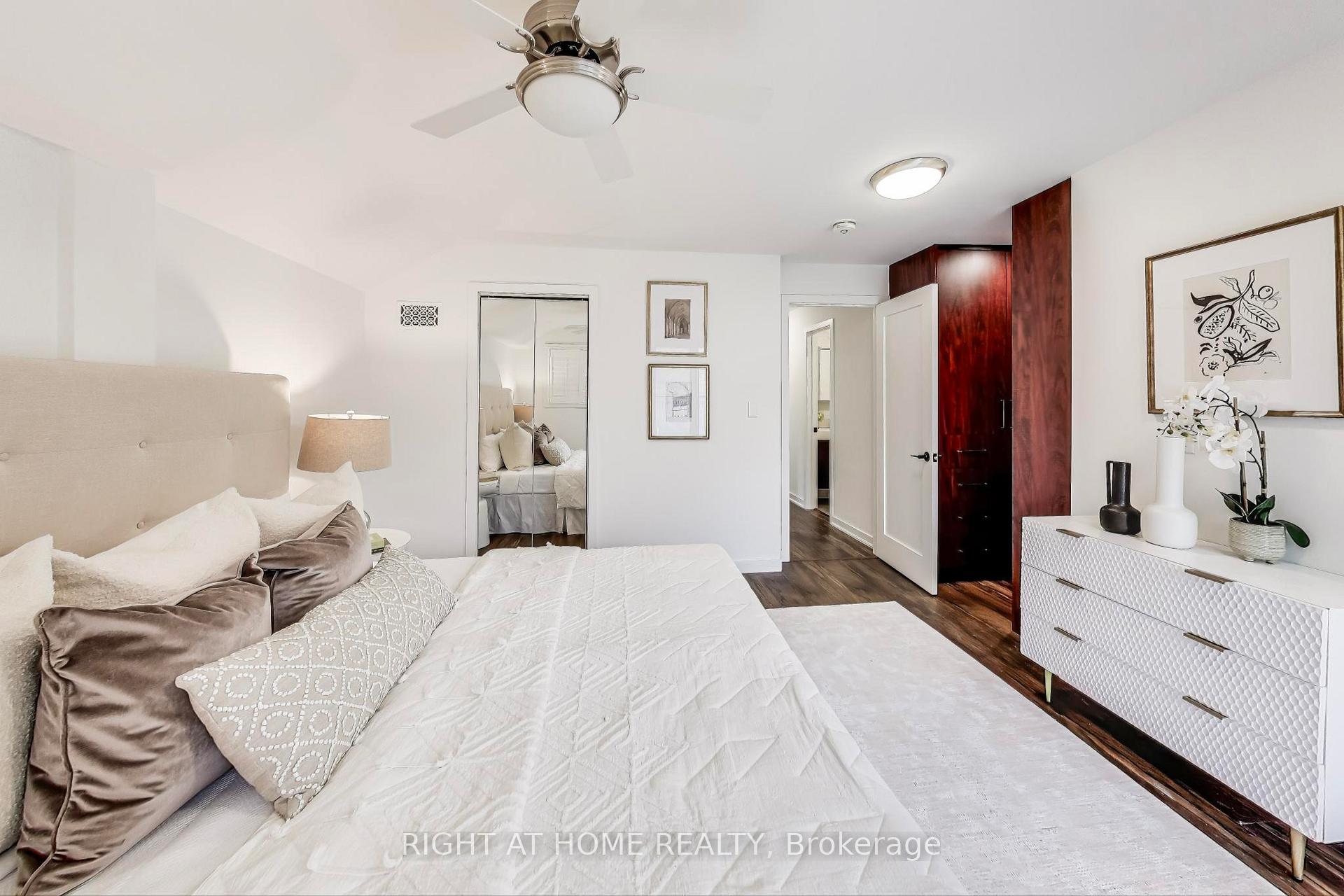 Photo 18 of 70 Laburnham Avenue, Etobicoke, Long Branch — HOMEH