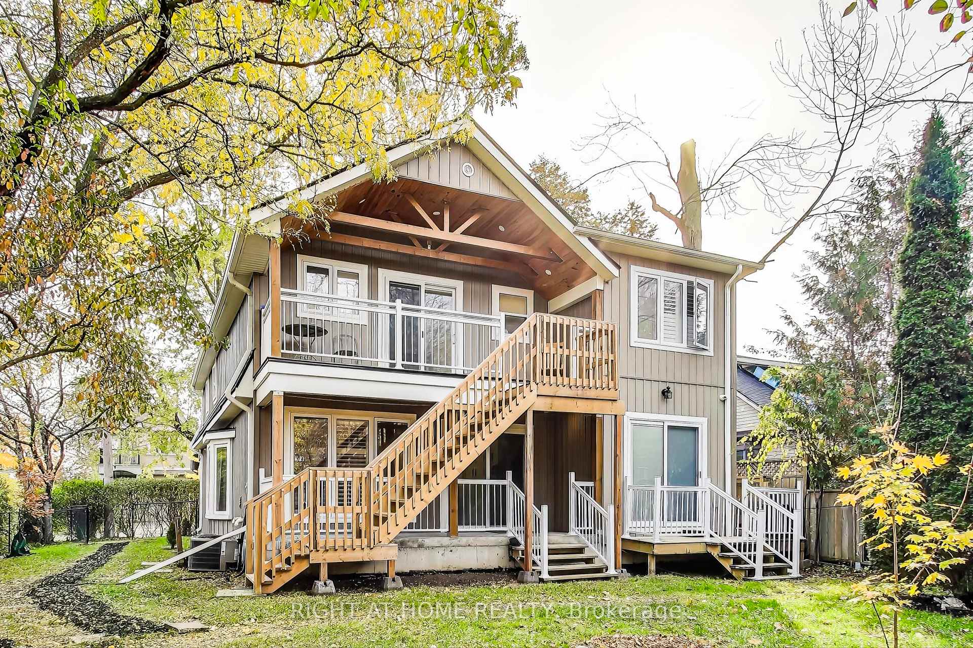 Photo 30 of 70 Laburnham Avenue, Etobicoke, Long Branch — HOMEH