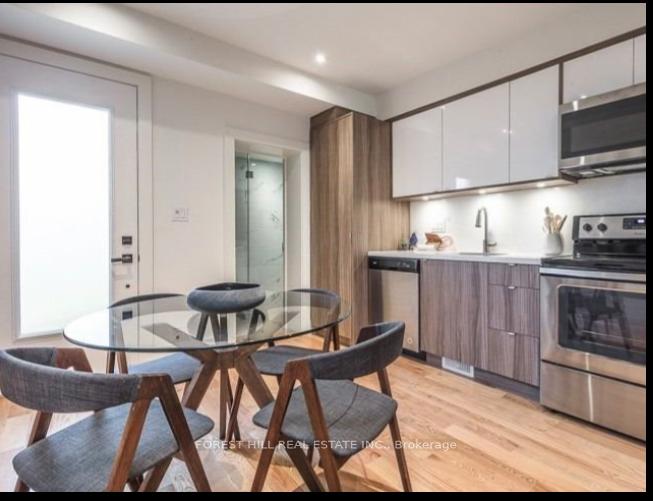 Photo 8 of Unit MAIN, 20 St Annes Road, Toronto, Little Portugal — HOMEH