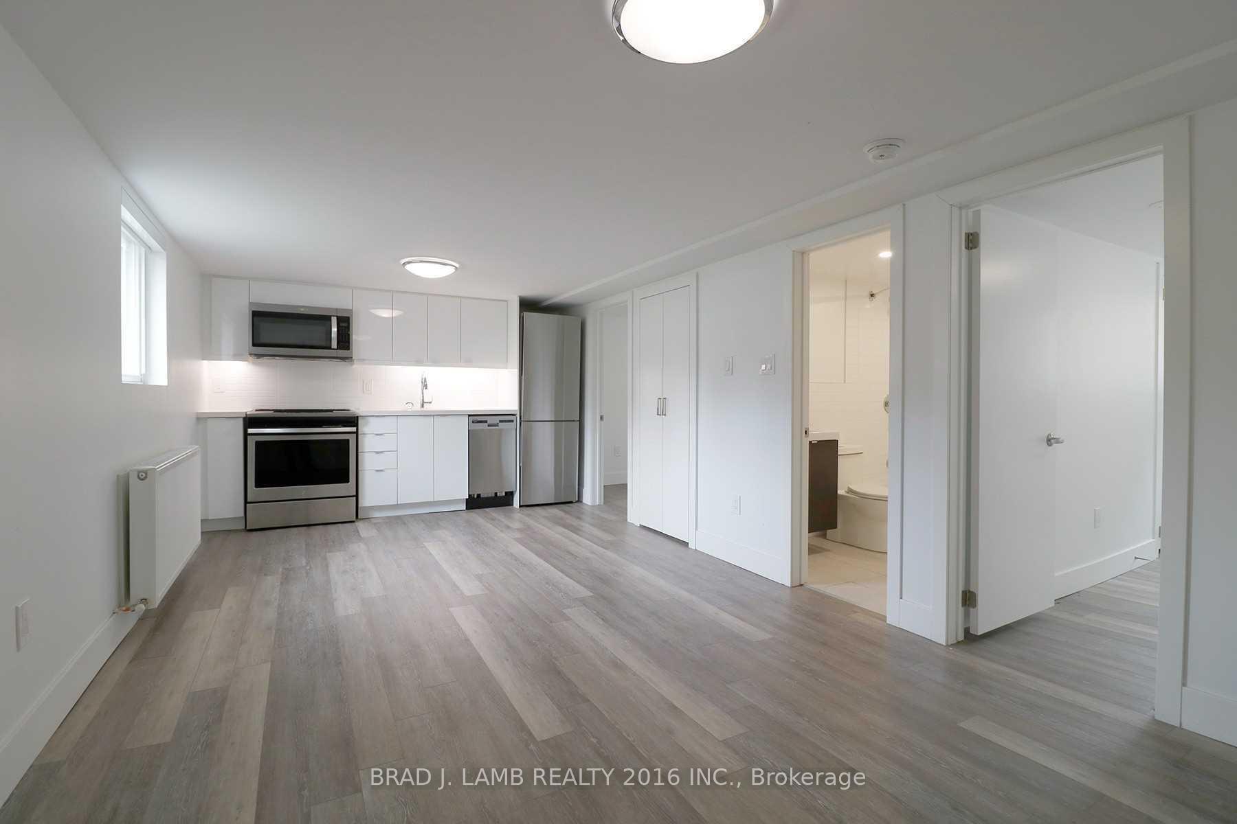 Front of Unit 2, 28A Third Street