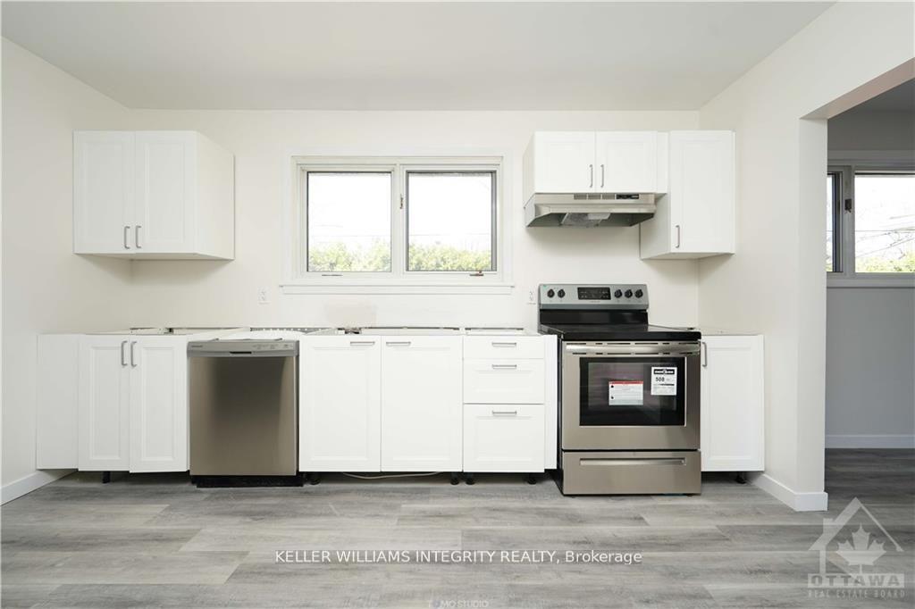 Photo 8 of Unit A, 525 Browning Avenue, Ottawa, Riverview Park — HOMEH