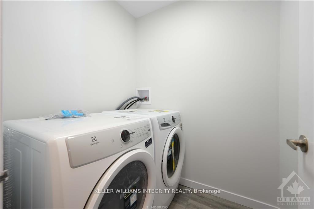 Photo 27 of Unit A, 525 Browning Avenue, Ottawa, Riverview Park — HOMEH
