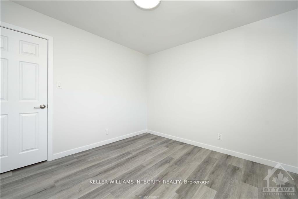 Photo 13 of Unit A, 525 Browning Avenue, Ottawa, Riverview Park — HOMEH