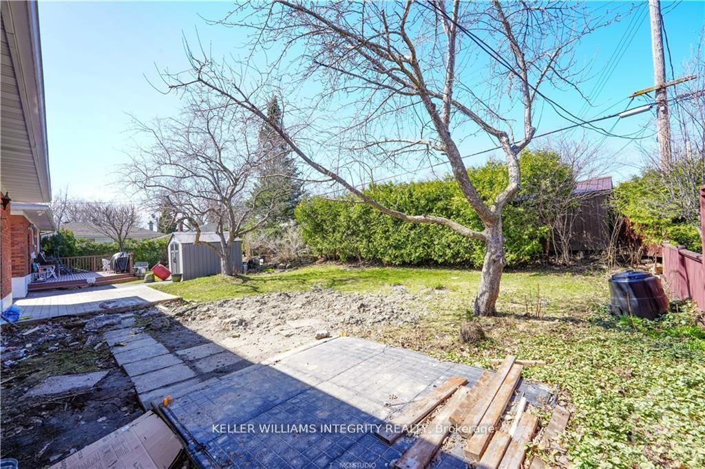 Photo 28 of Unit A, 525 Browning Avenue, Ottawa, Riverview Park — HOMEH