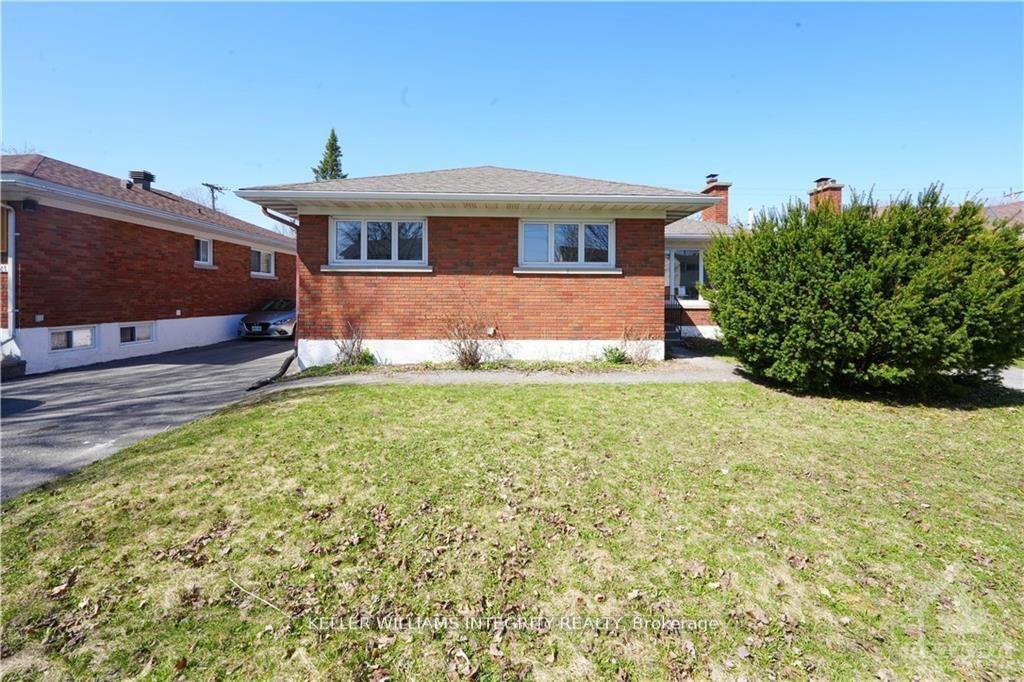 Photo 24 of Unit A, 525 Browning Avenue, Ottawa, Riverview Park — HOMEH