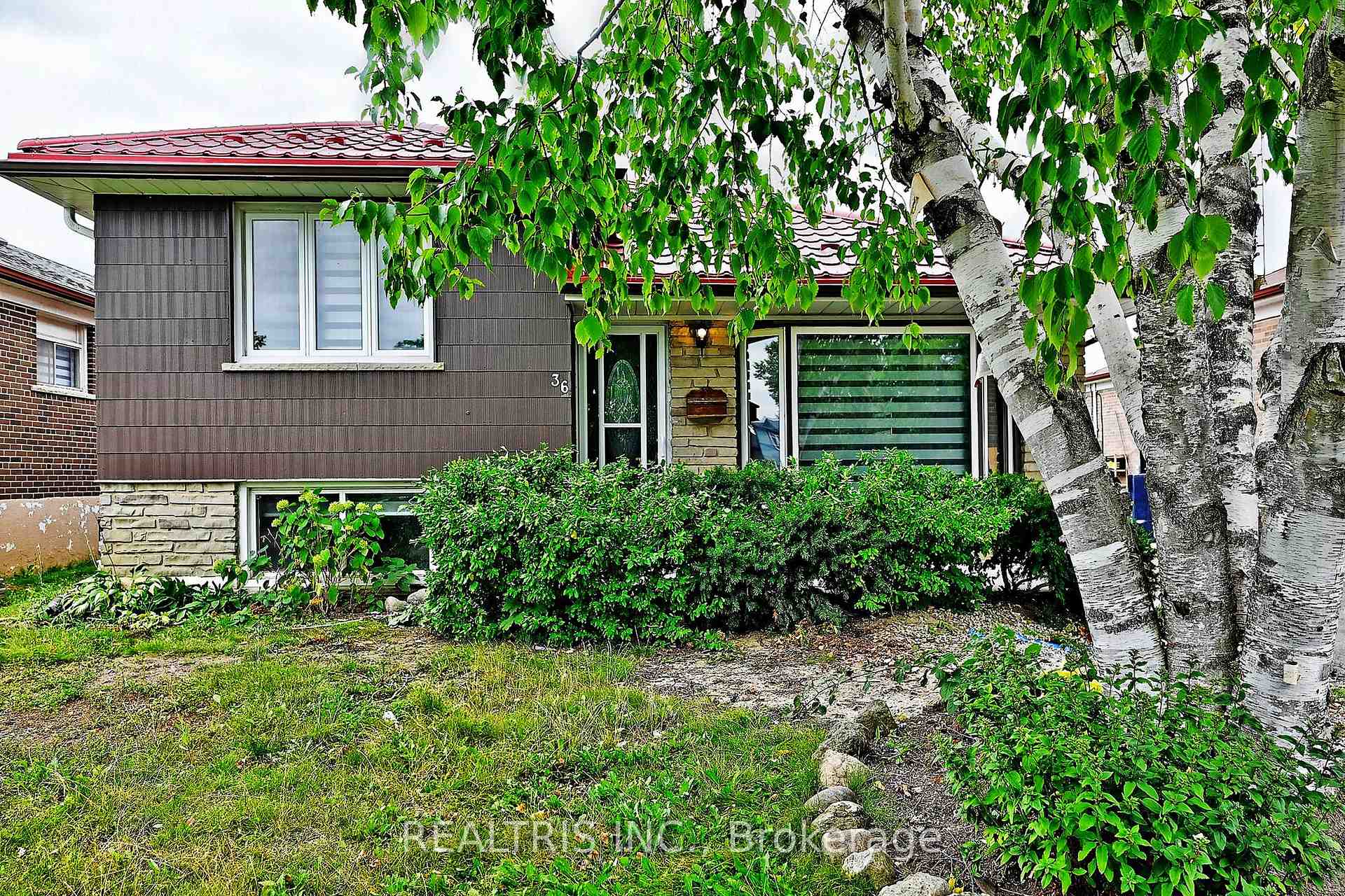 Front of 36 Tealham Drive