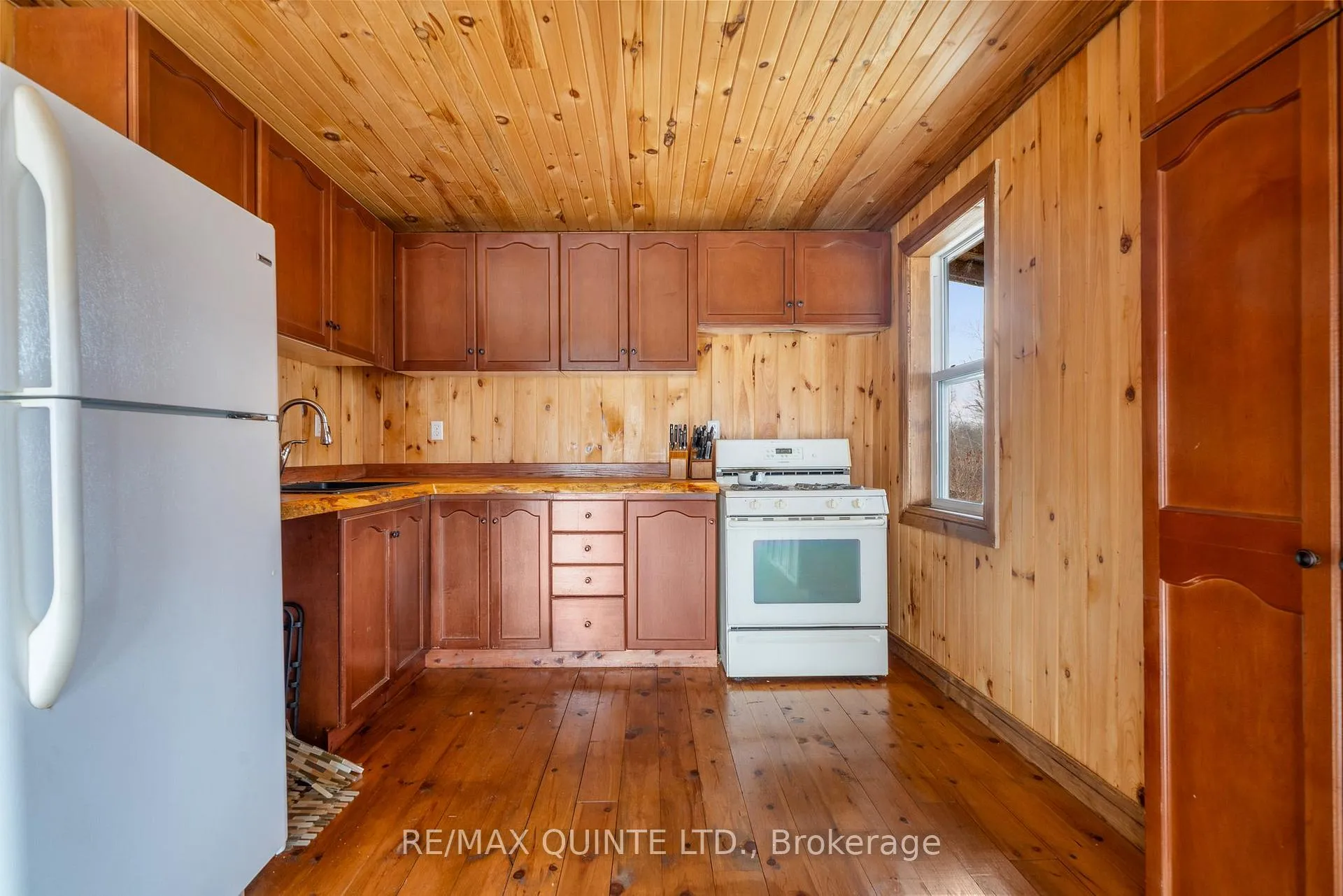Photo 12 of 1340 Flinton Road, Tweed, Elzevir (Twp) — HOMEH