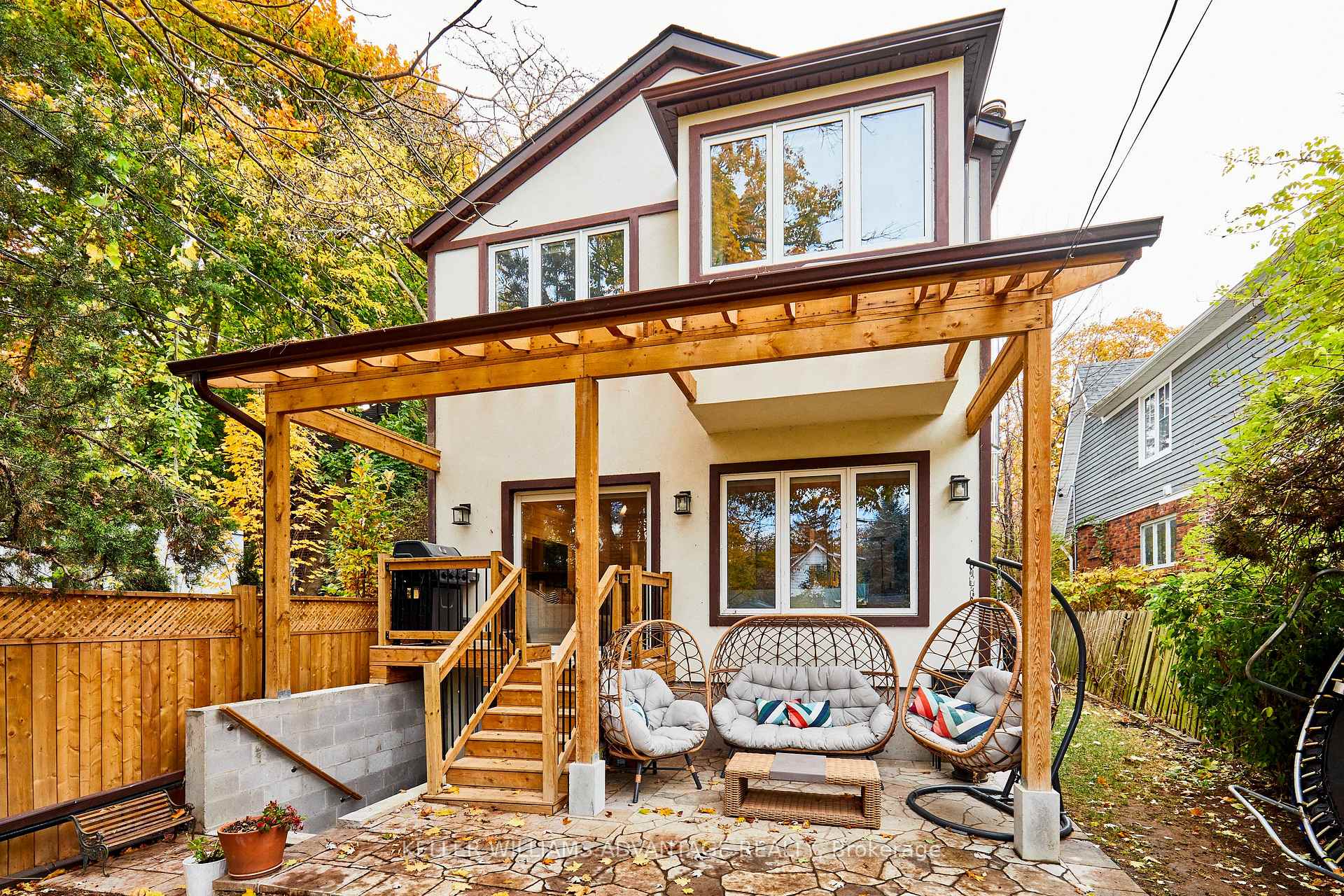 Photo 35 of 46 Thirty-Sixth Street, Etobicoke, Long Branch — HOMEH