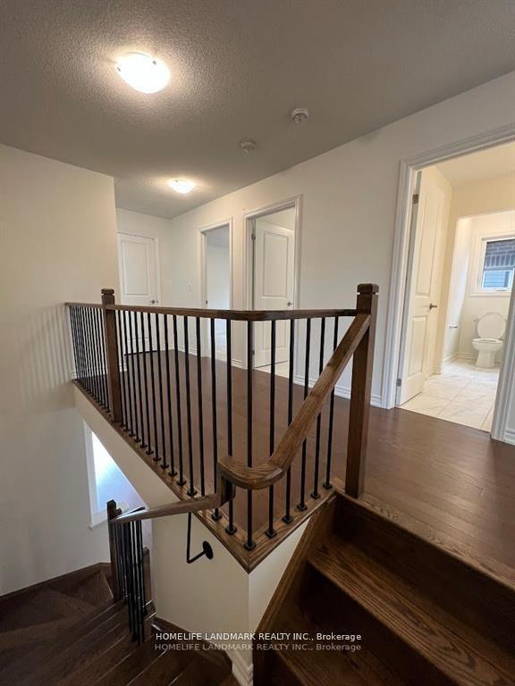 Photo 15 of 60 Shepherd Drive, Barrie, Rural Barrie Southeast — HOMEH