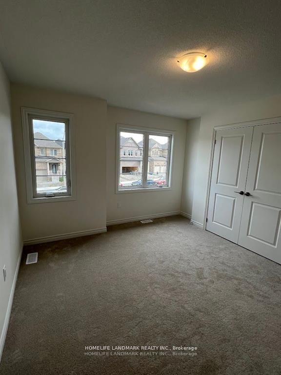 Photo 37 of 60 Shepherd Drive, Barrie, Rural Barrie Southeast — HOMEH