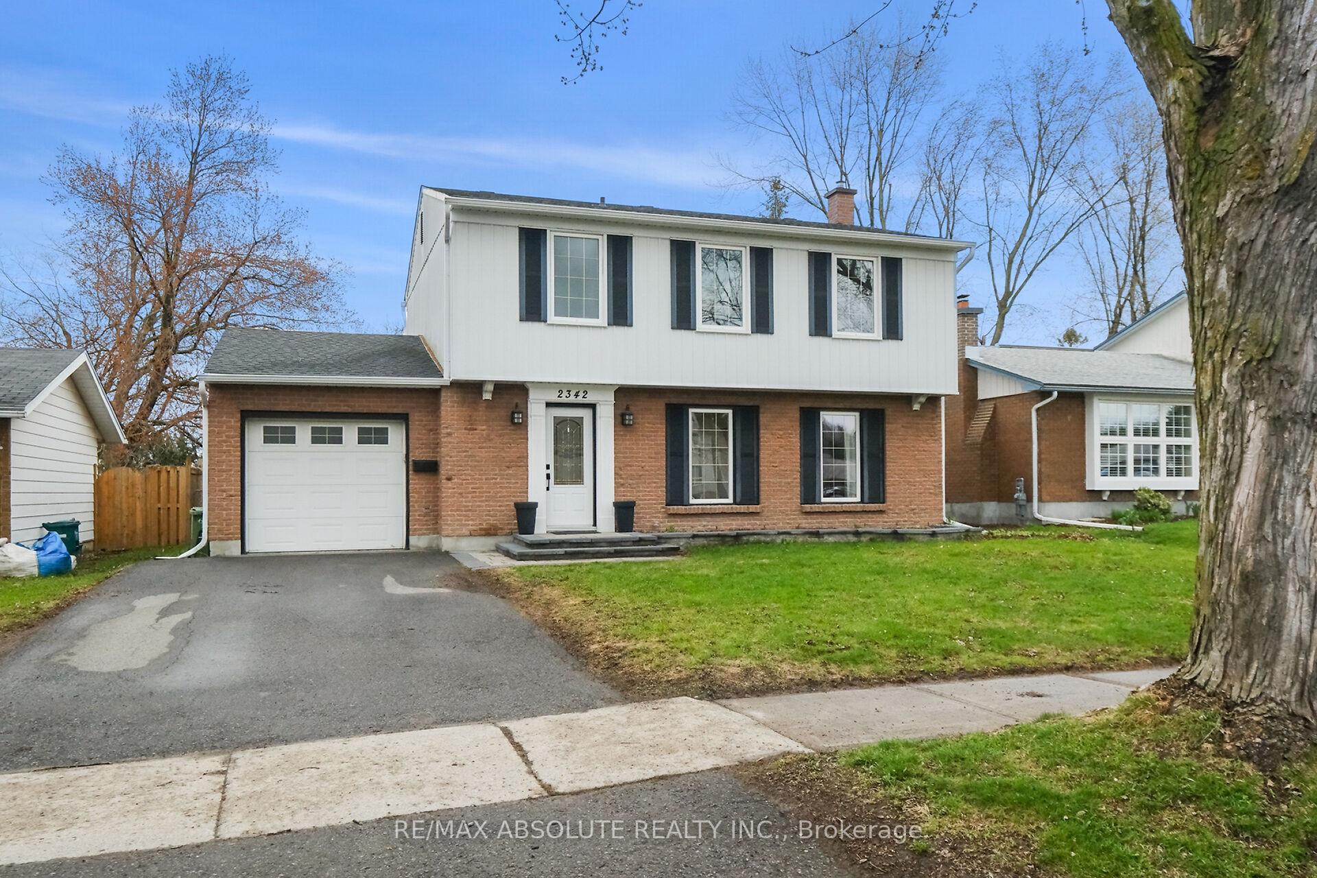 Photo 1 of 2342 Ogilvie Road, Ottawa, Beacon Hill North — HOMEH