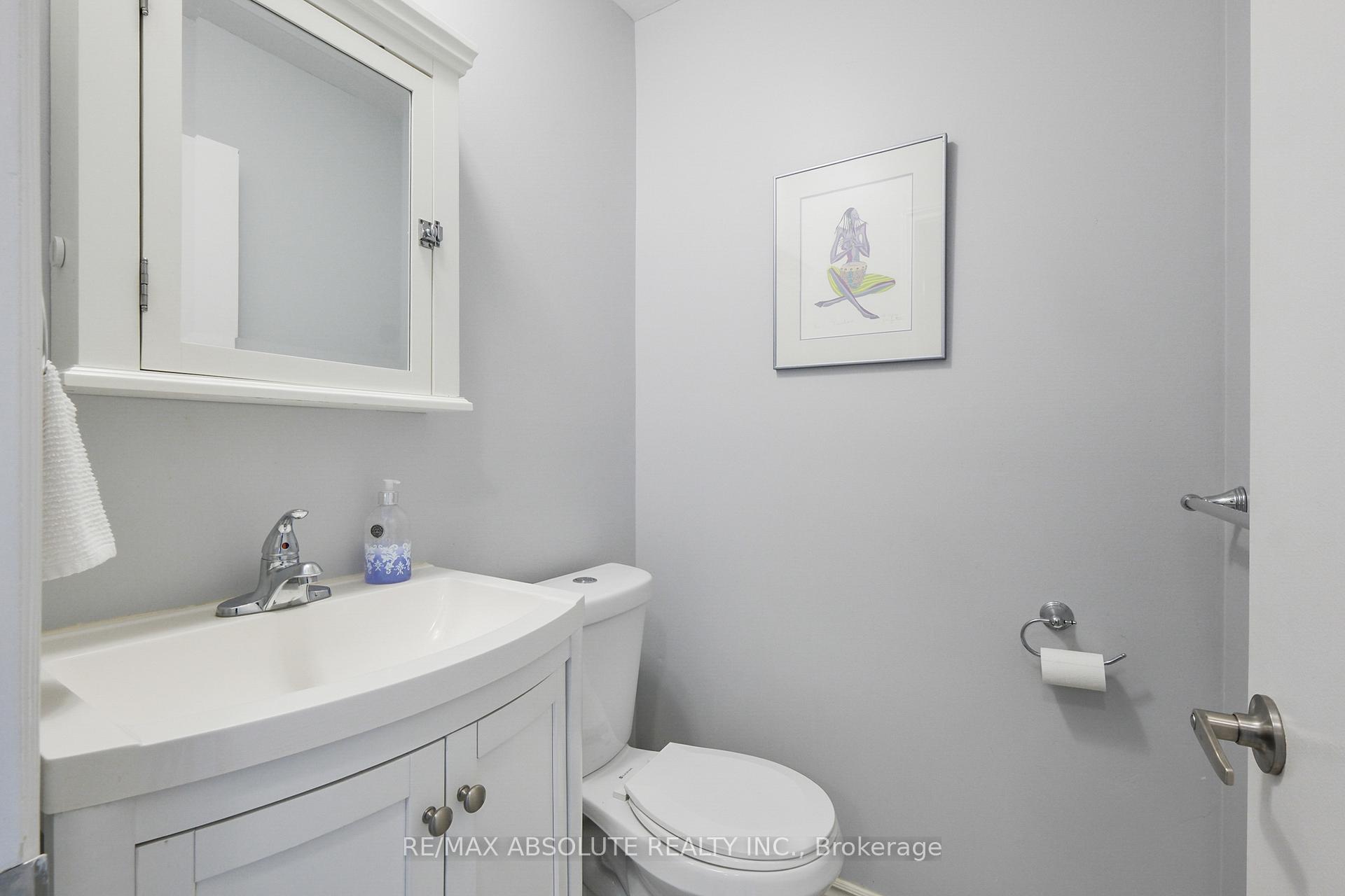 Photo 13 of 2342 Ogilvie Road, Ottawa, Beacon Hill North — HOMEH