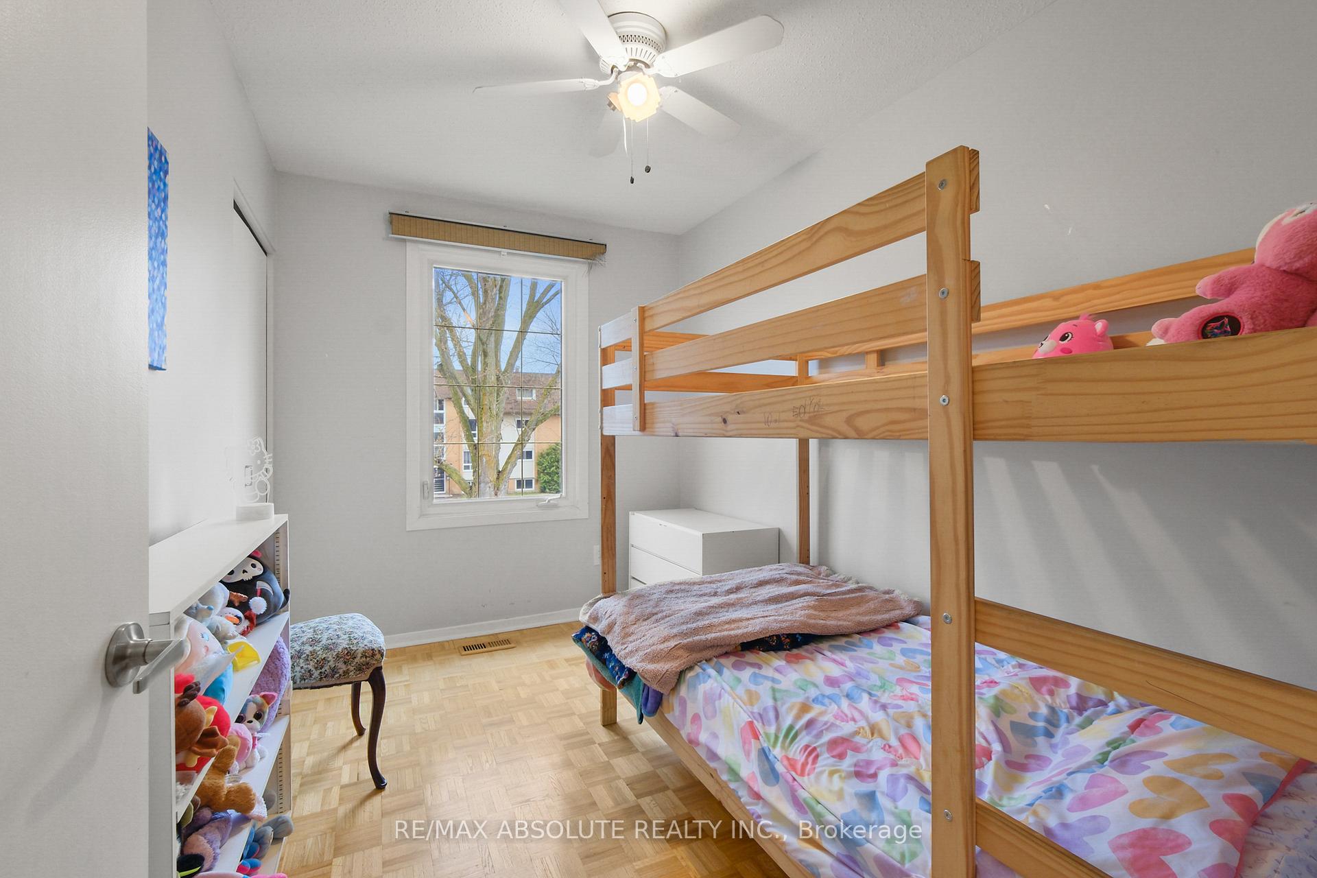 Photo 16 of 2342 Ogilvie Road, Ottawa, Beacon Hill North — HOMEH