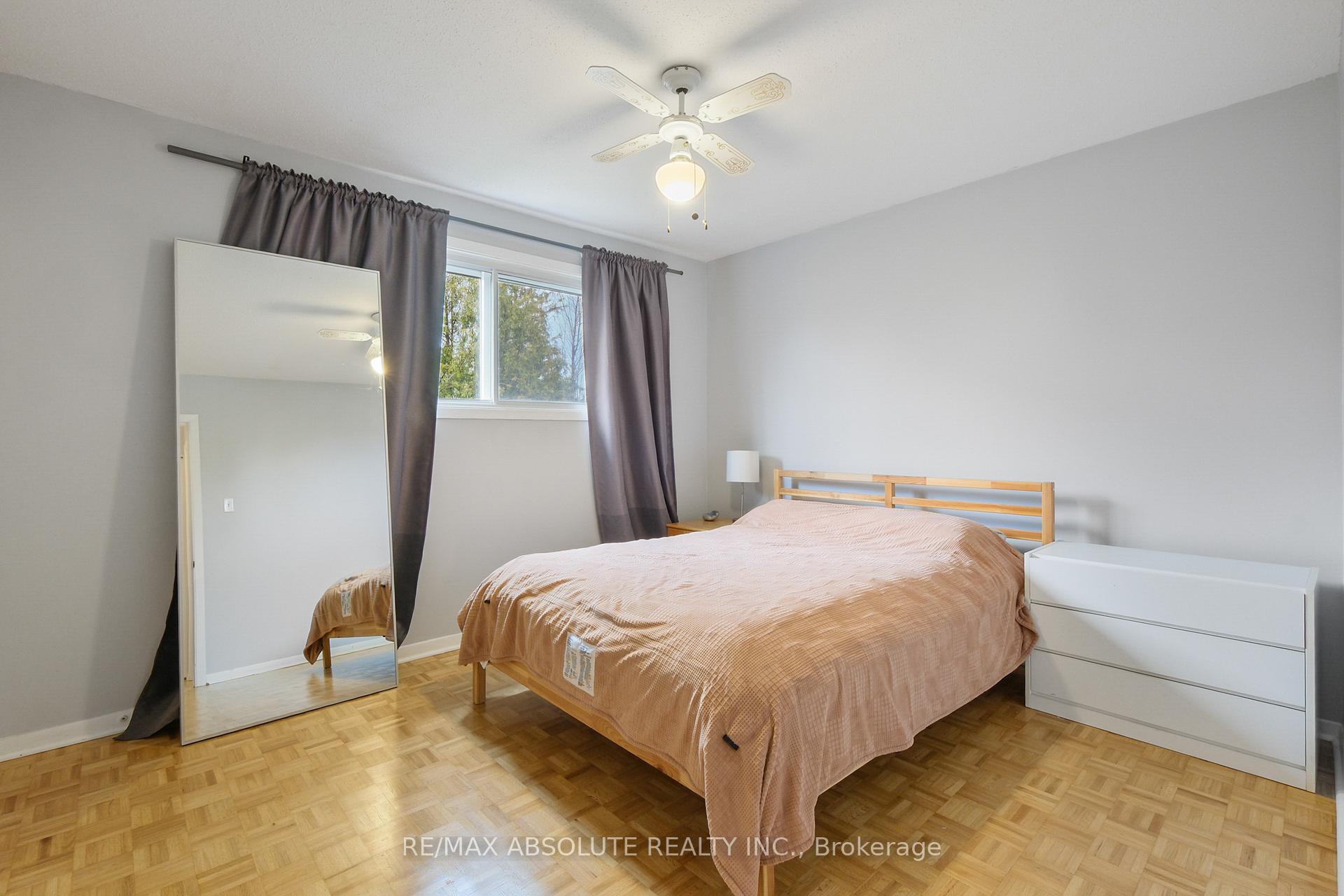 Photo 20 of 2342 Ogilvie Road, Ottawa, Beacon Hill North — HOMEH
